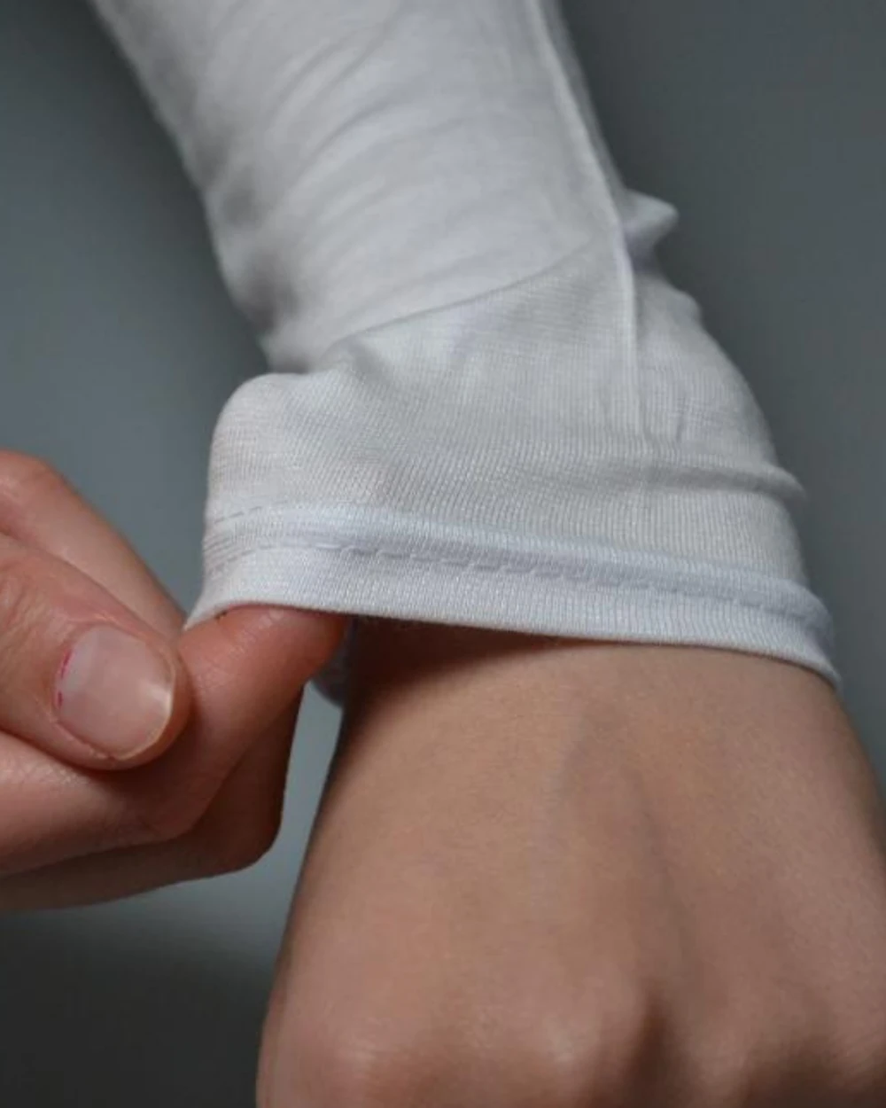 Pratik Tesettür Kolluk Penye Namaz Kolluğu Beyaz