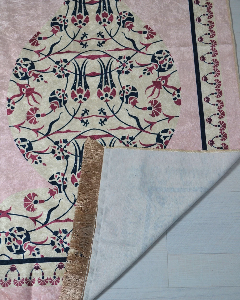 Pratik ve Taşınabilir İpek Dokulu Çantalı Seccade Açık Pembe