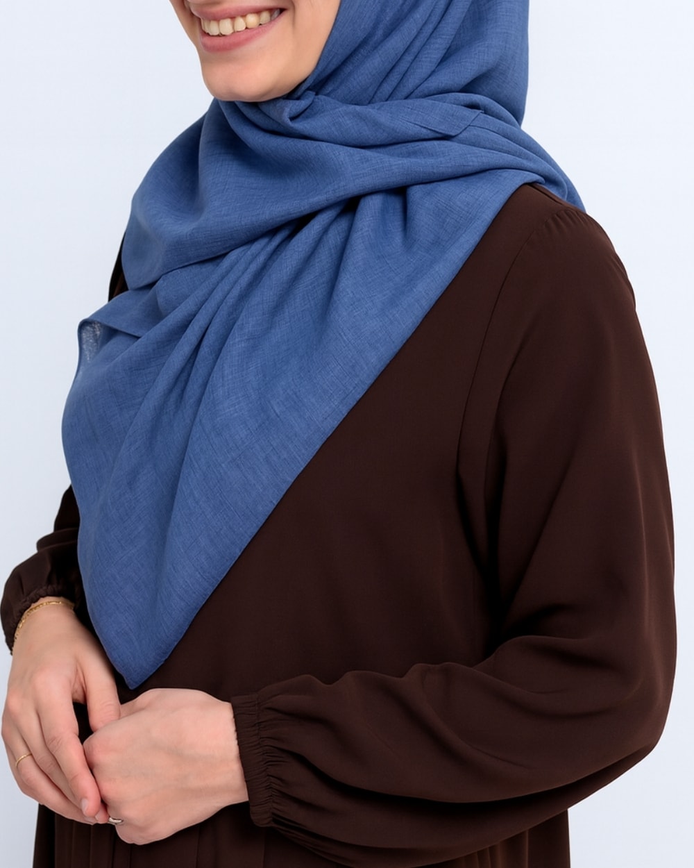 Denim Kare Eşarp– Kaymaz, Rahat ve Şık Kullanım
