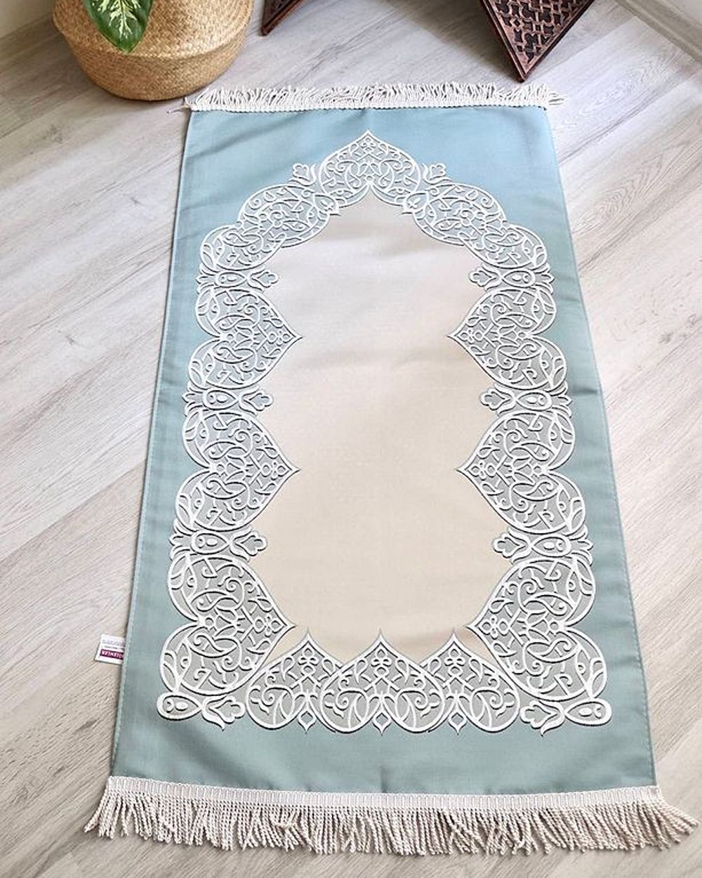 Astarlı Çeyizlik Saten Seccade Mavi