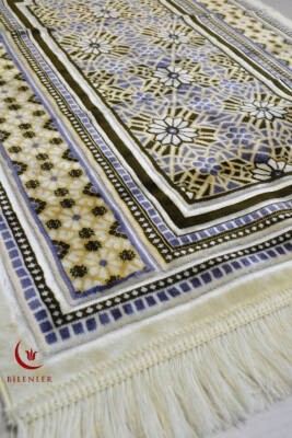 Lüks Kadife Seccade - 70x110 cm - Kalın Yumuşak Doku-Mihrap Desen Haki