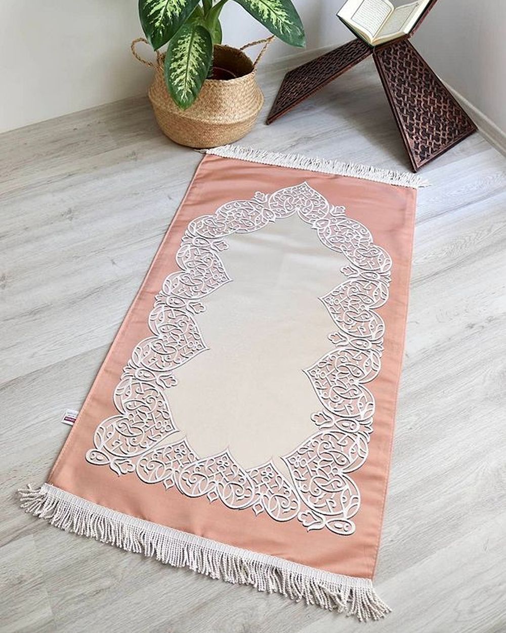 Astarlı Çeyizlik Saten Seccade Somon