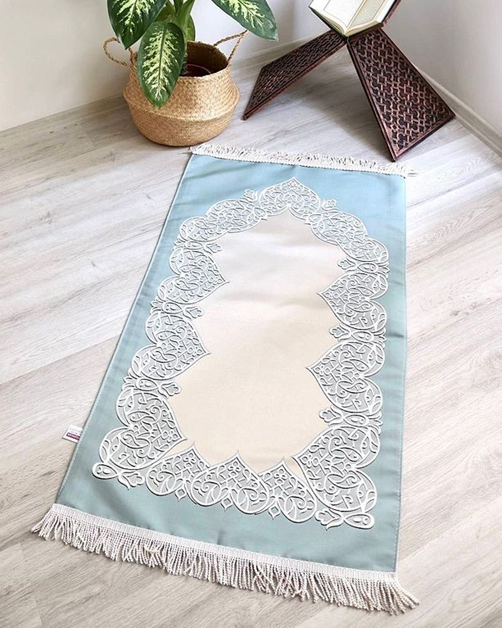 Astarlı Çeyizlik Saten Seccade Mavi