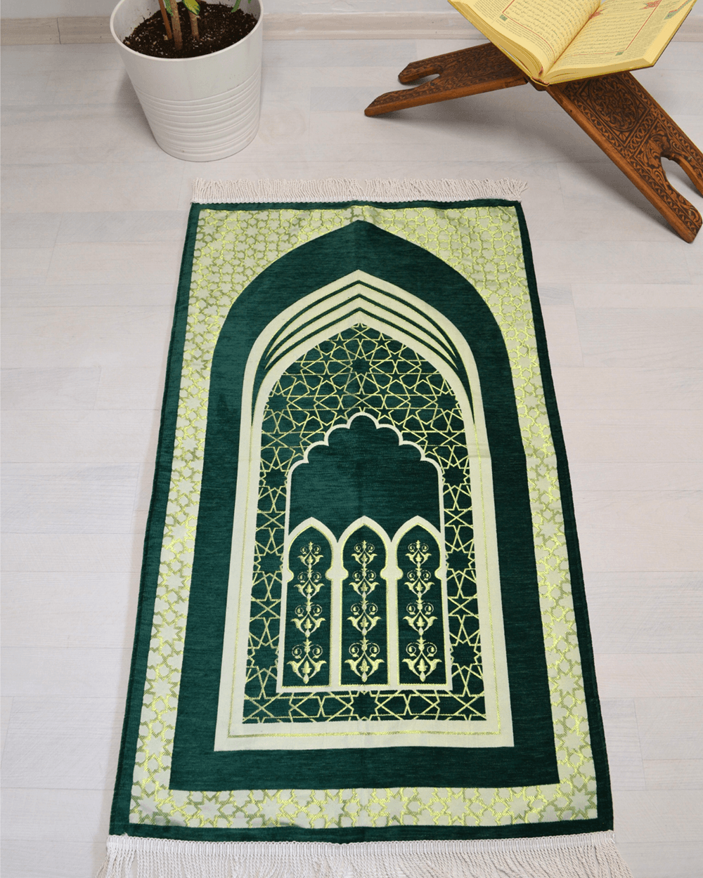 Mihrap Desenli Astarlı Seccade Yeşil