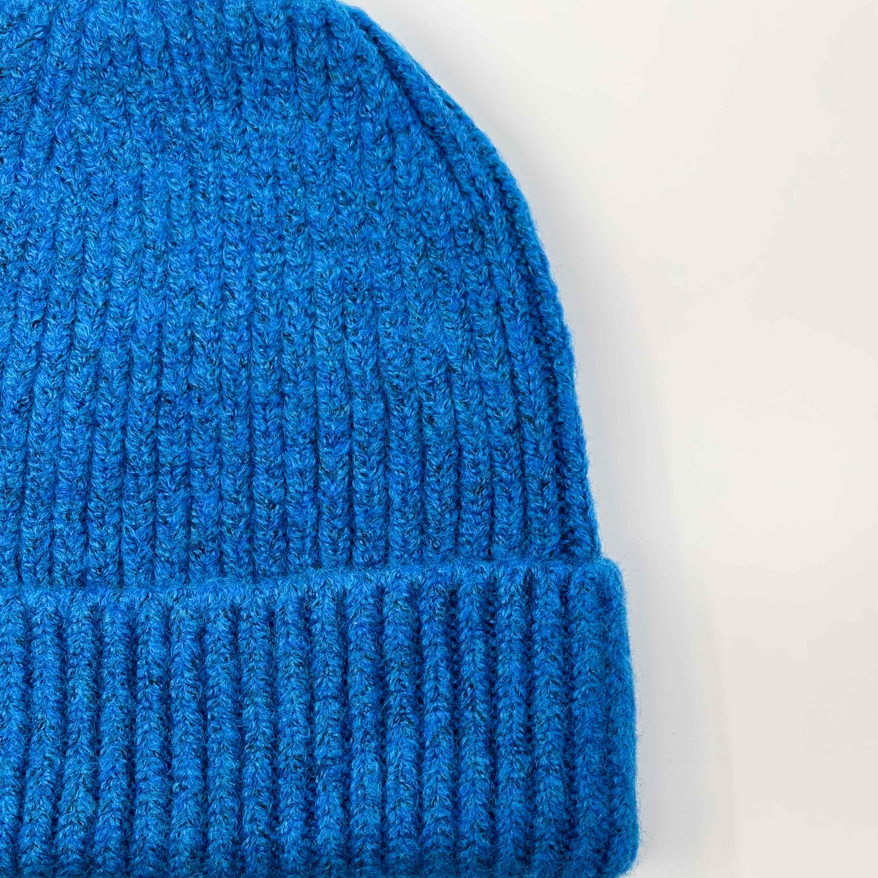 BLUE WOOL BEANIE