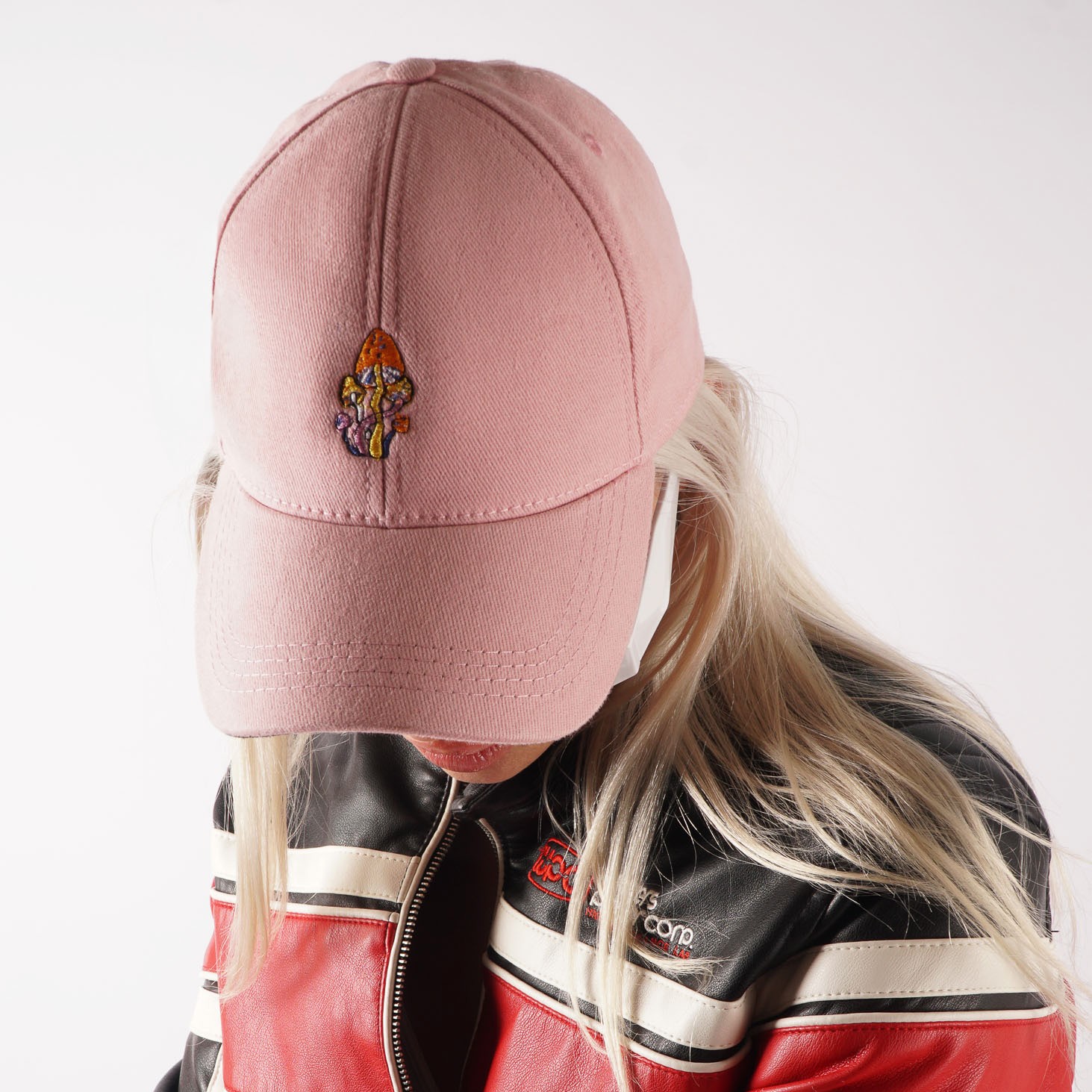 SHROOMS CAP 014 PEMBE