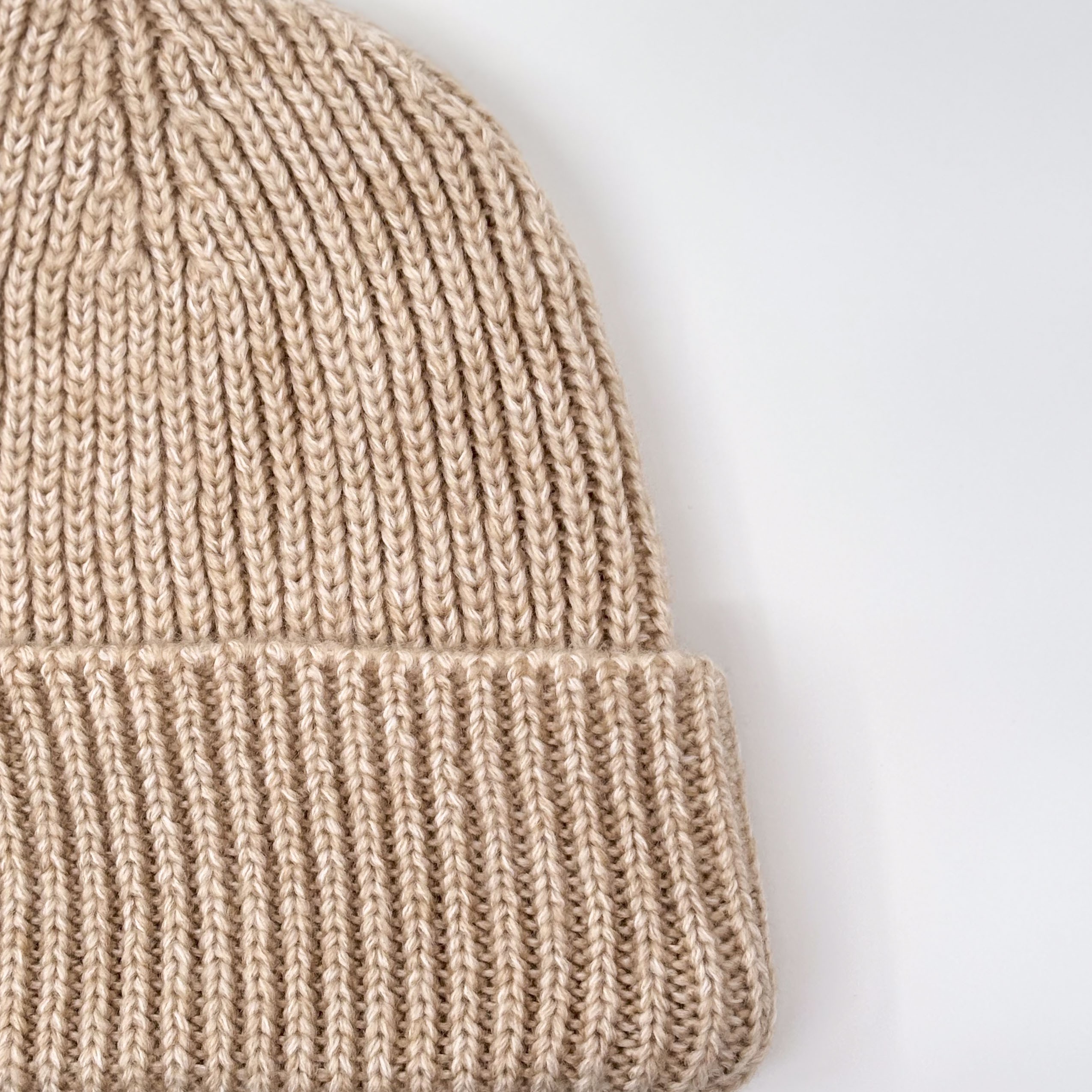 BEIGE WOOL BEANIE