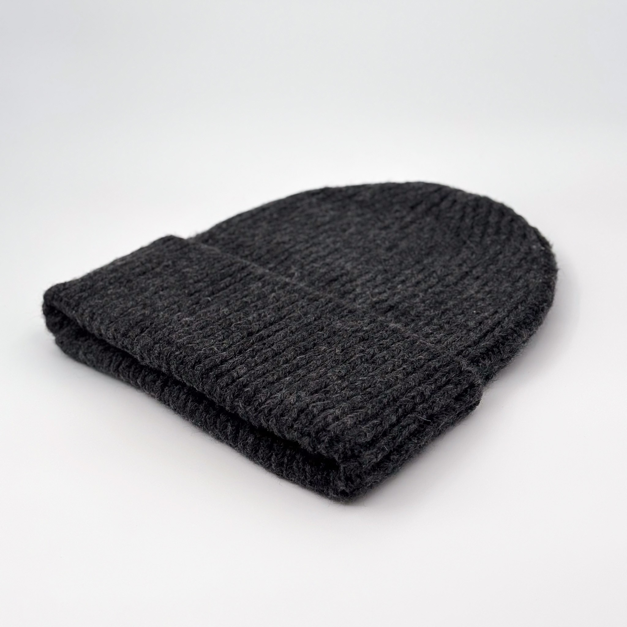 ANTHRACITE WOOL BEANIE