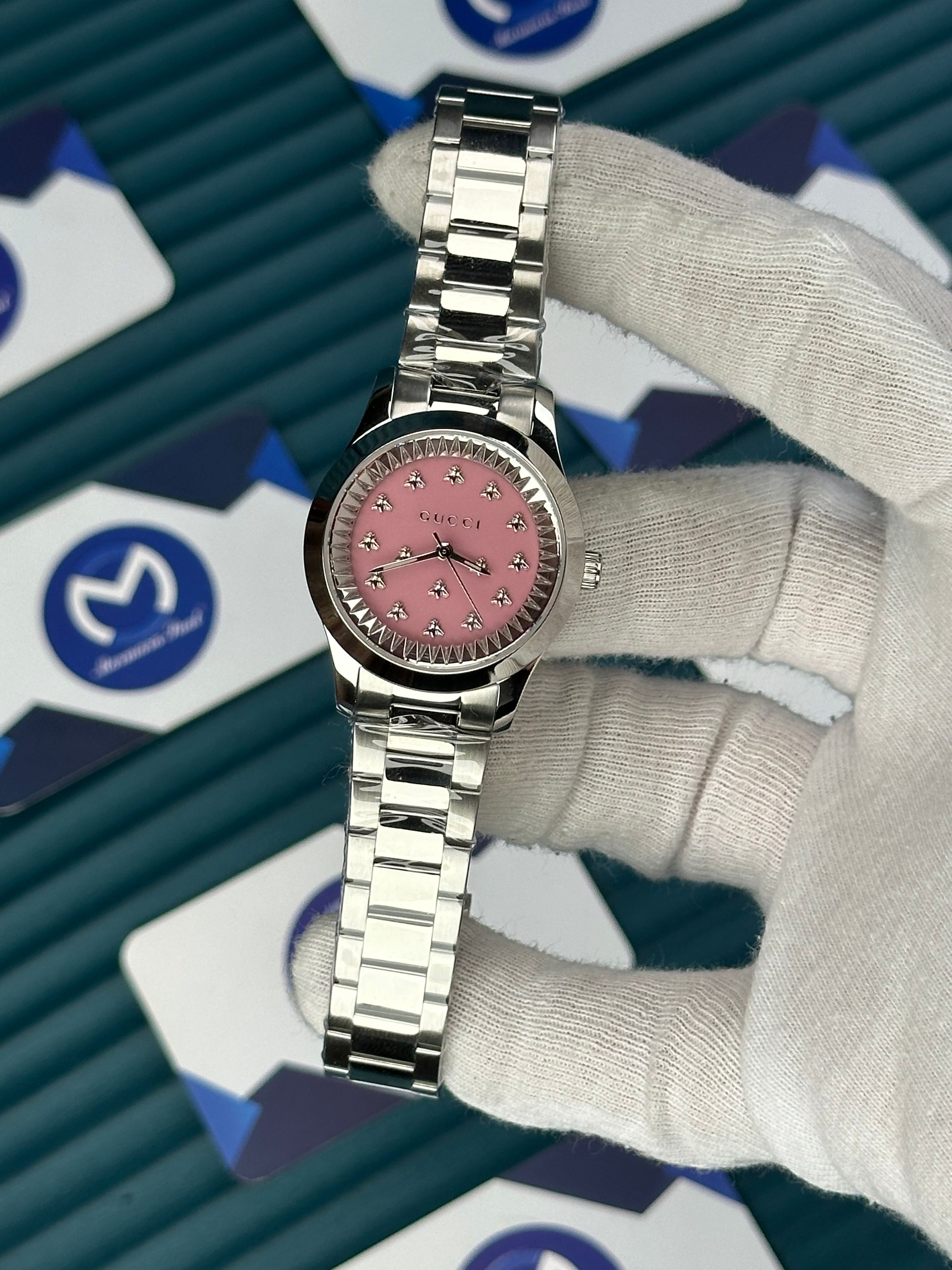 GUCCI WOMAN PINK DIAL BUTTERFLY MOTIF SILVER