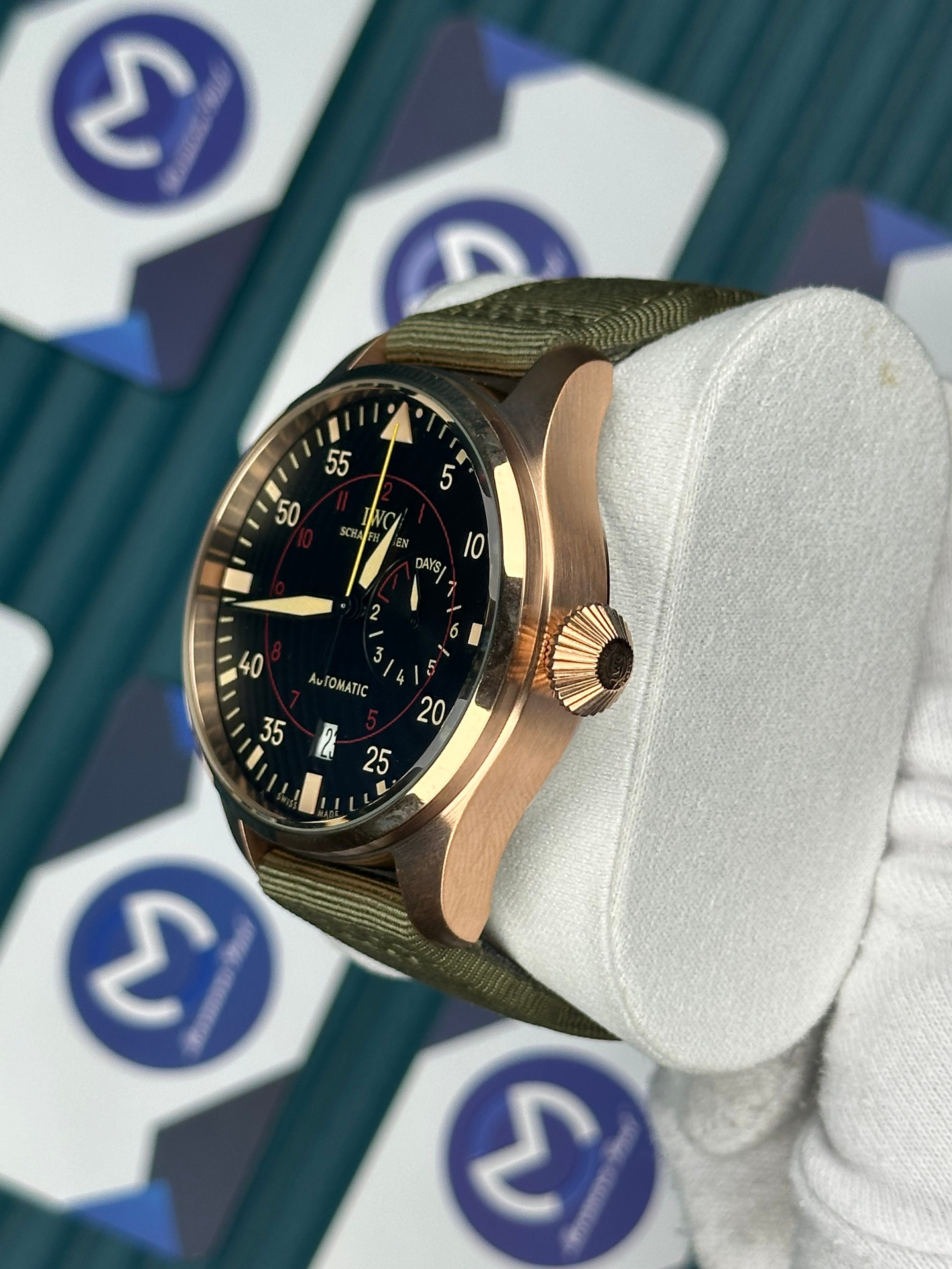 IWC Haki Yeşil Bez Kordon Rose Kasa Siyah Fonksiyonlu Kadran