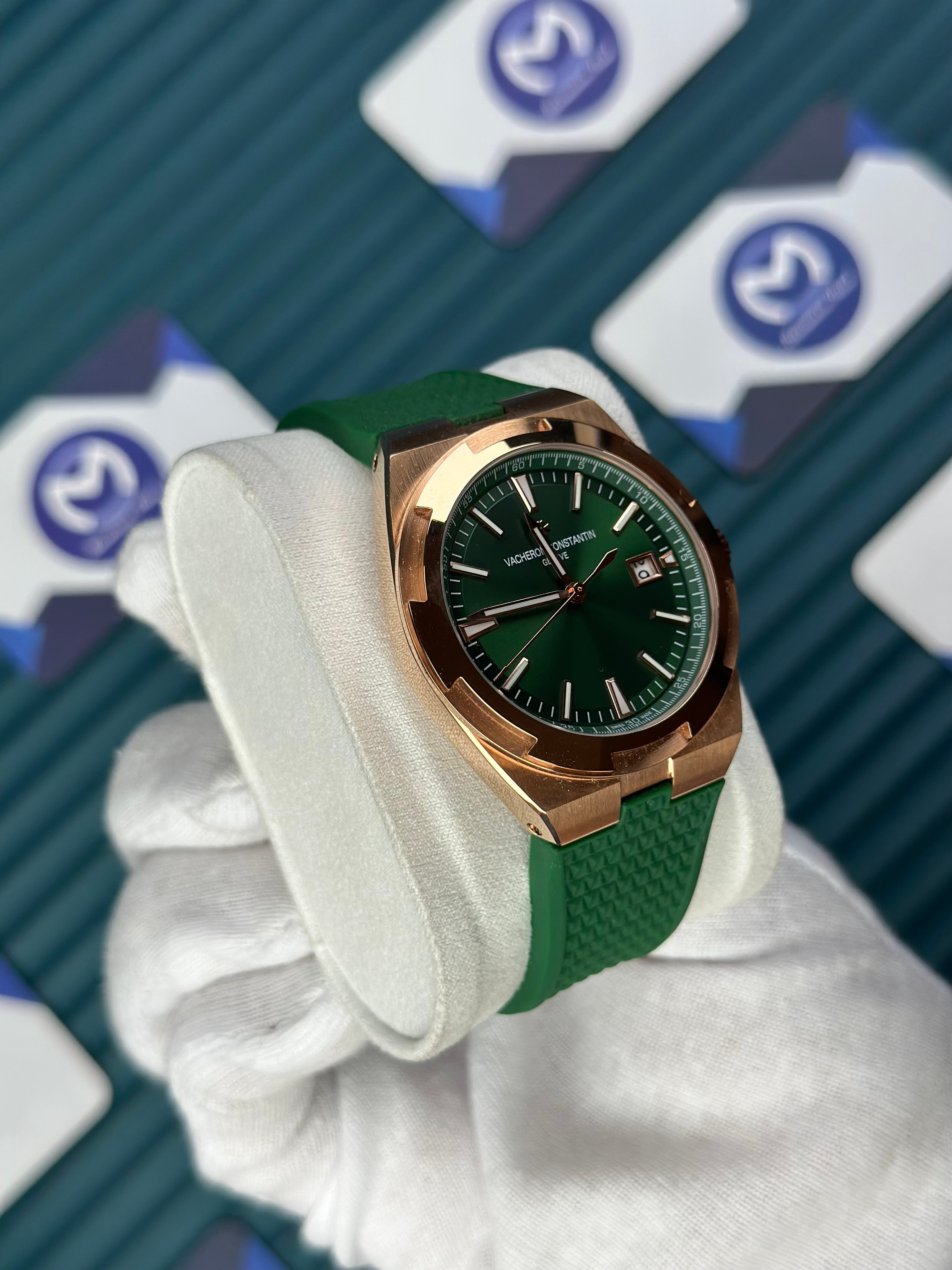 VACHERON CONSTANTIN GREEN DIAL ROSE CASE OVERSEAS GREEN RUBBER