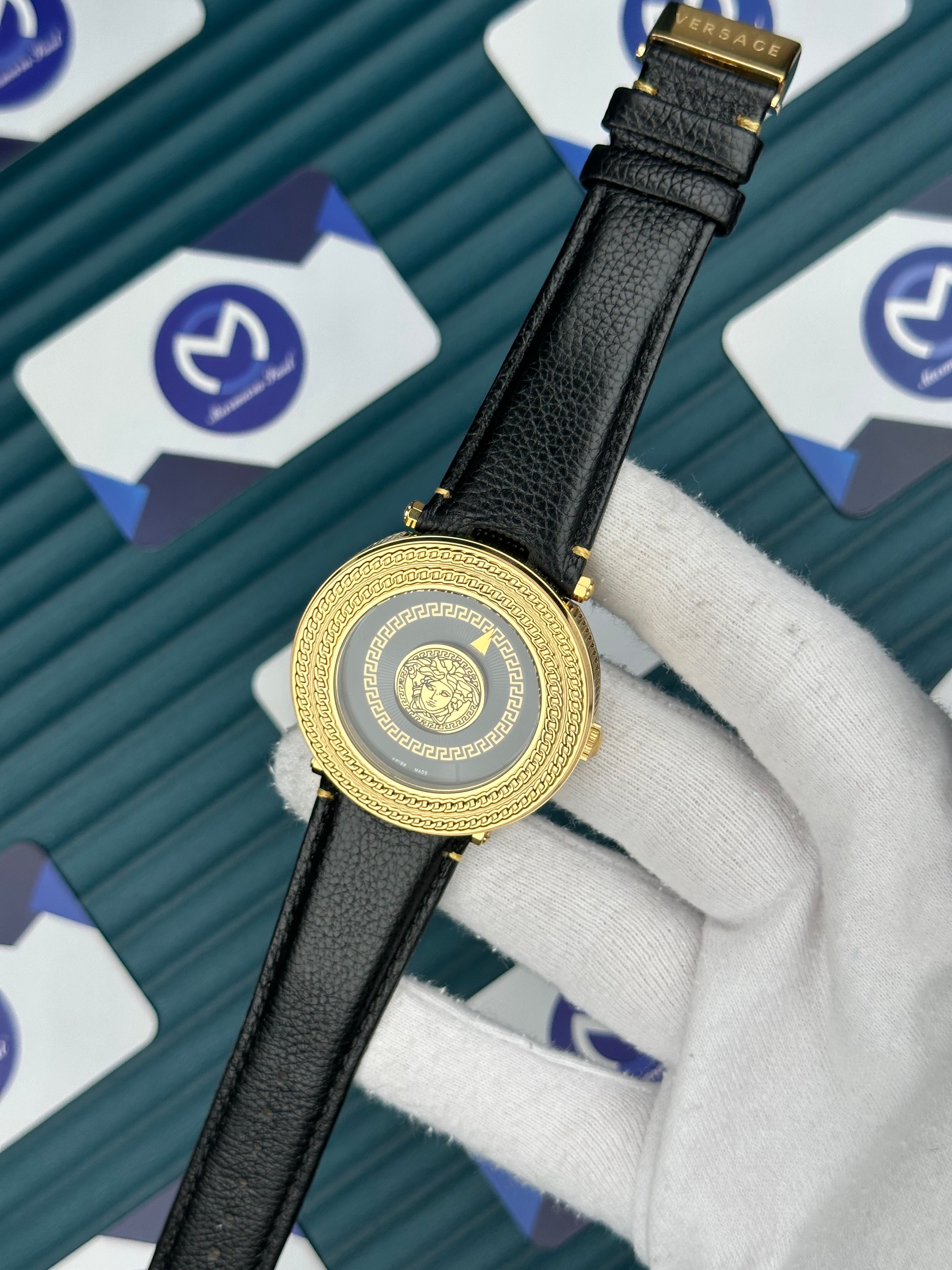 Versace Siyah Deri Kordon Gold Bezel Siyah Kadran