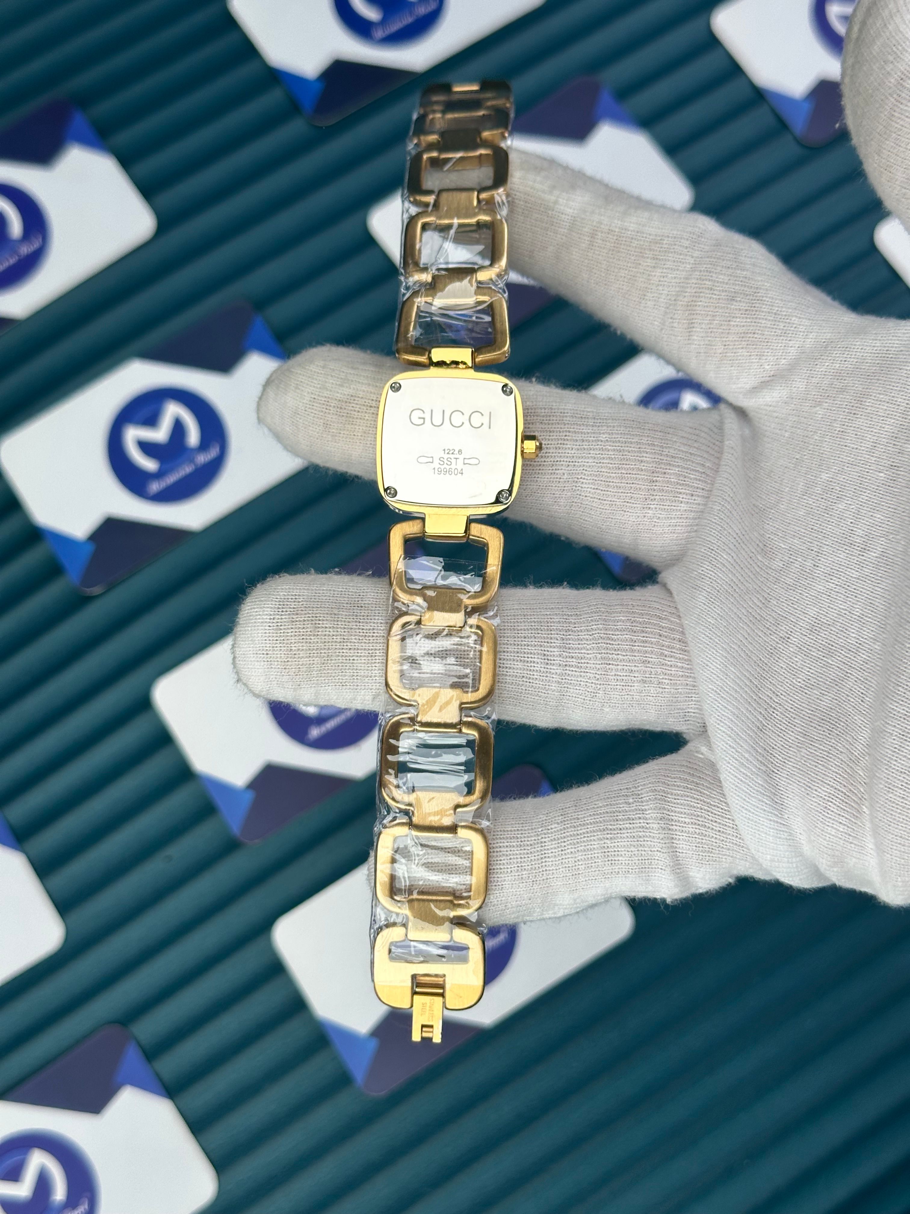 GUCCI WOMAN RING BRACELET WHITE DIAL DIAMOND INDEX GOLD CORD