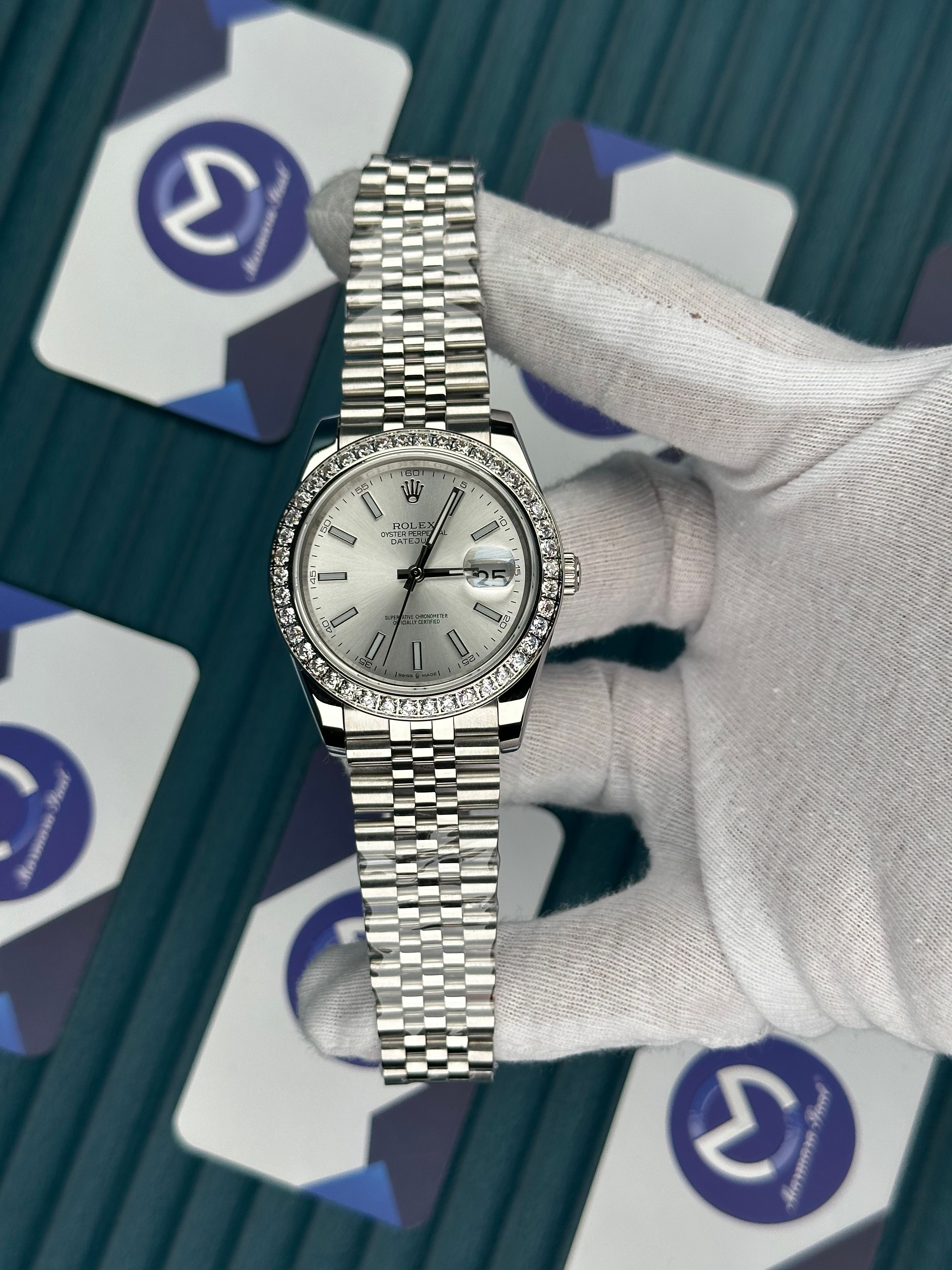 ROLEX DATEJUST WHITE DIAL DIAMOND BEZEL SILVER JUBILE