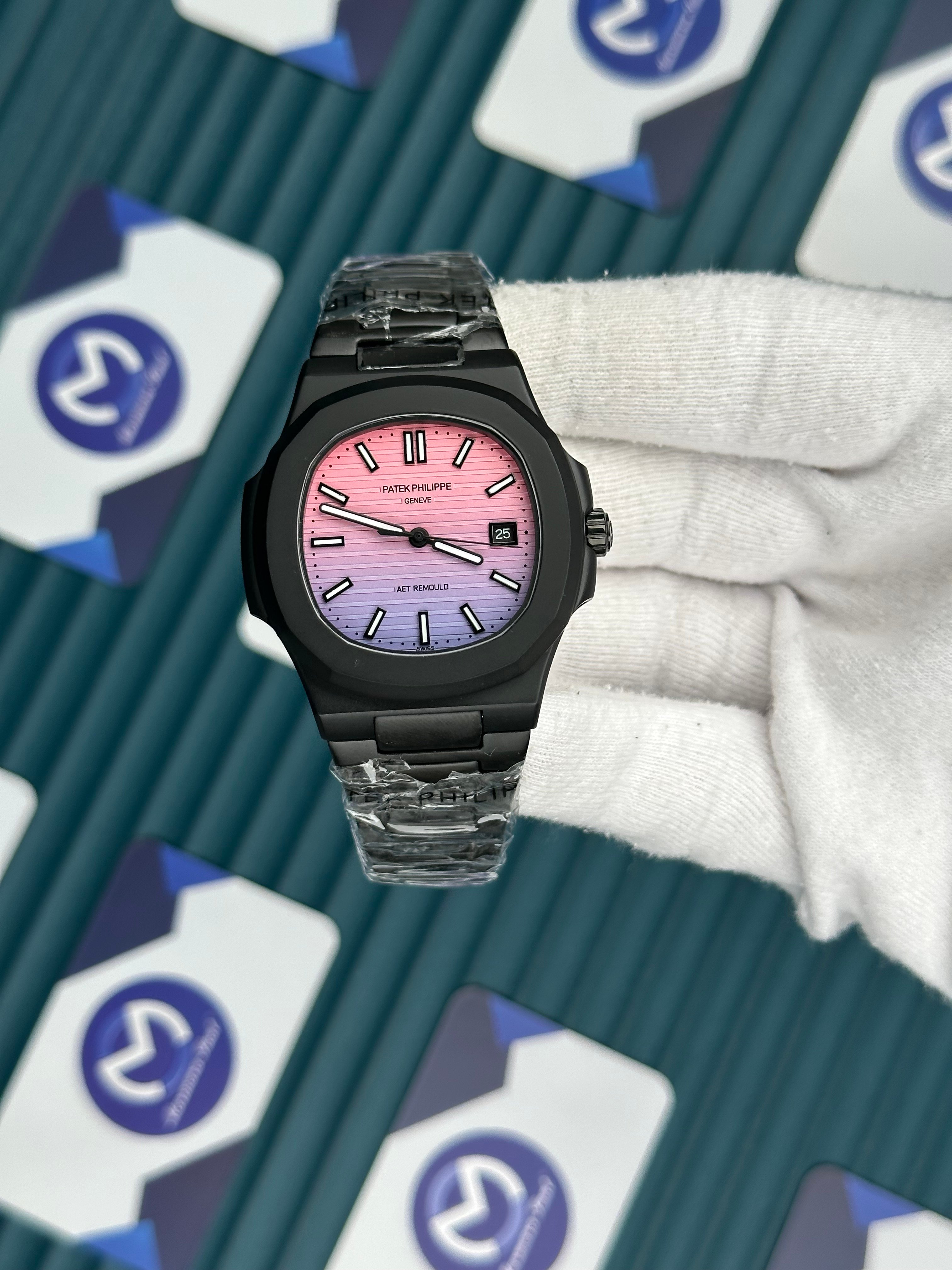 Patek Philippe Nautilus Sunrise Siyah Kordon