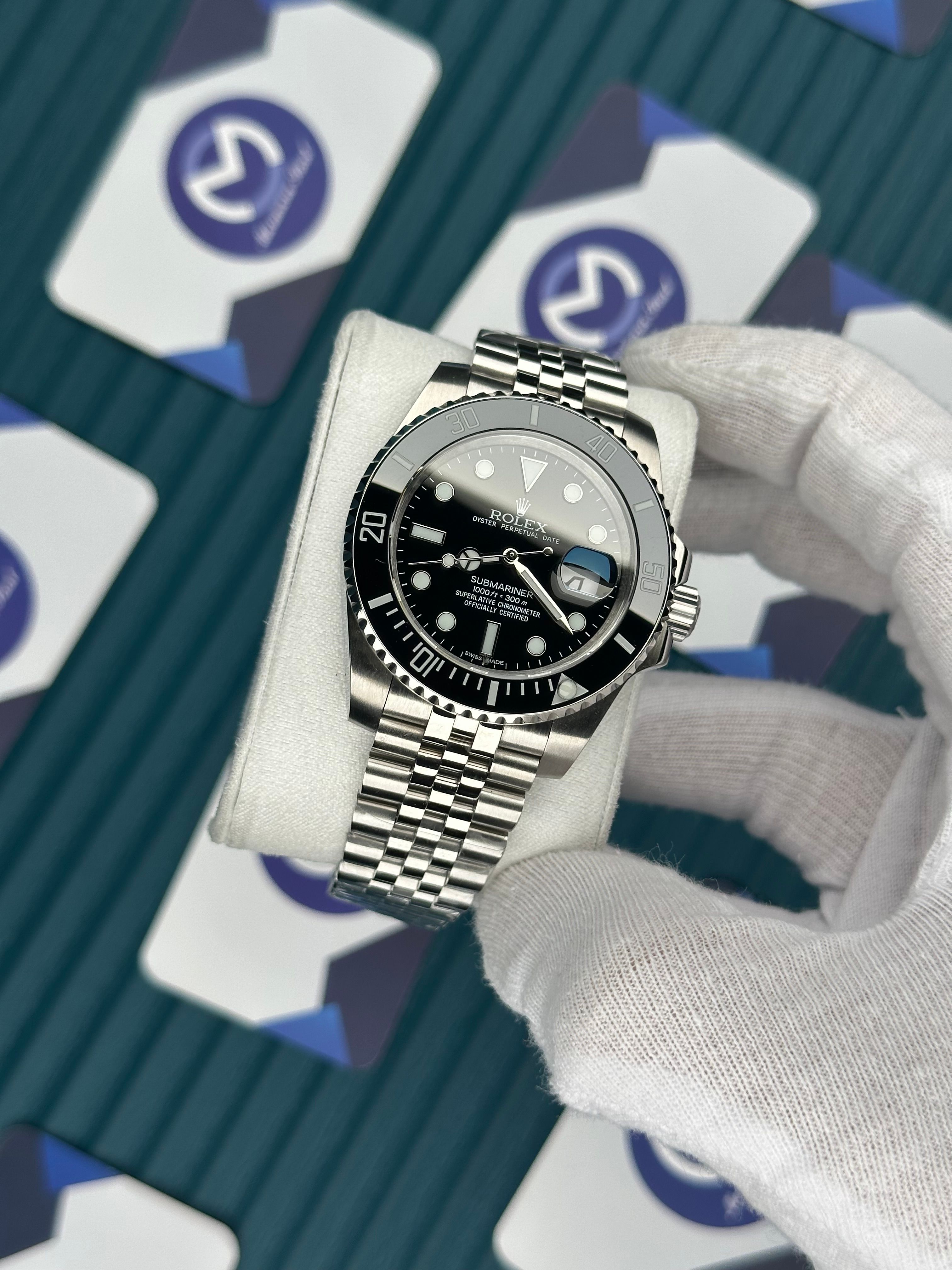 ROLEX SUBMARINER BLACK DIAL SILVER JUBILE