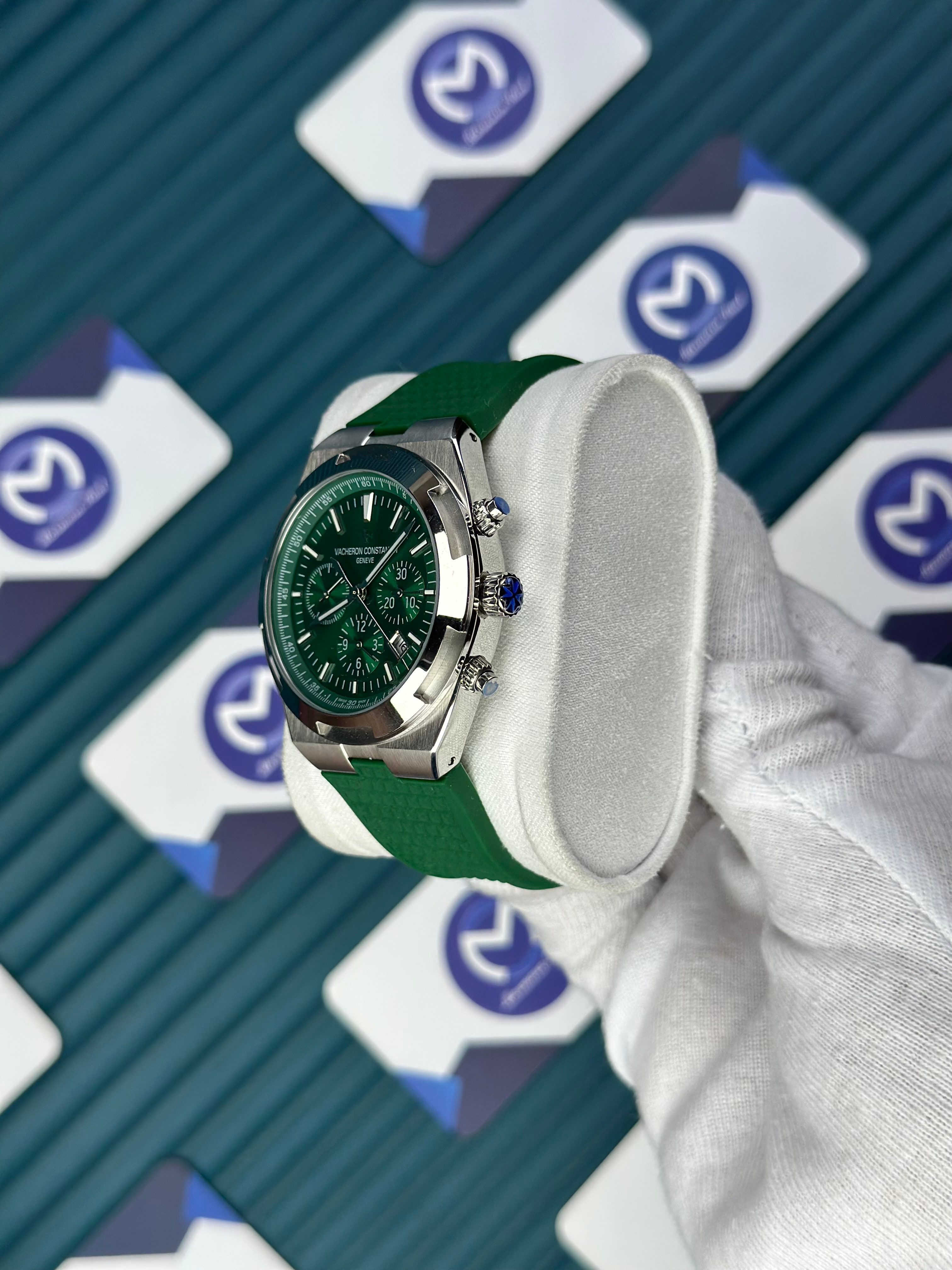 VACHERON CONSTANTIN GREEN DIAL SILVER CASE CHRONOGRAPH GREEN RUBBER