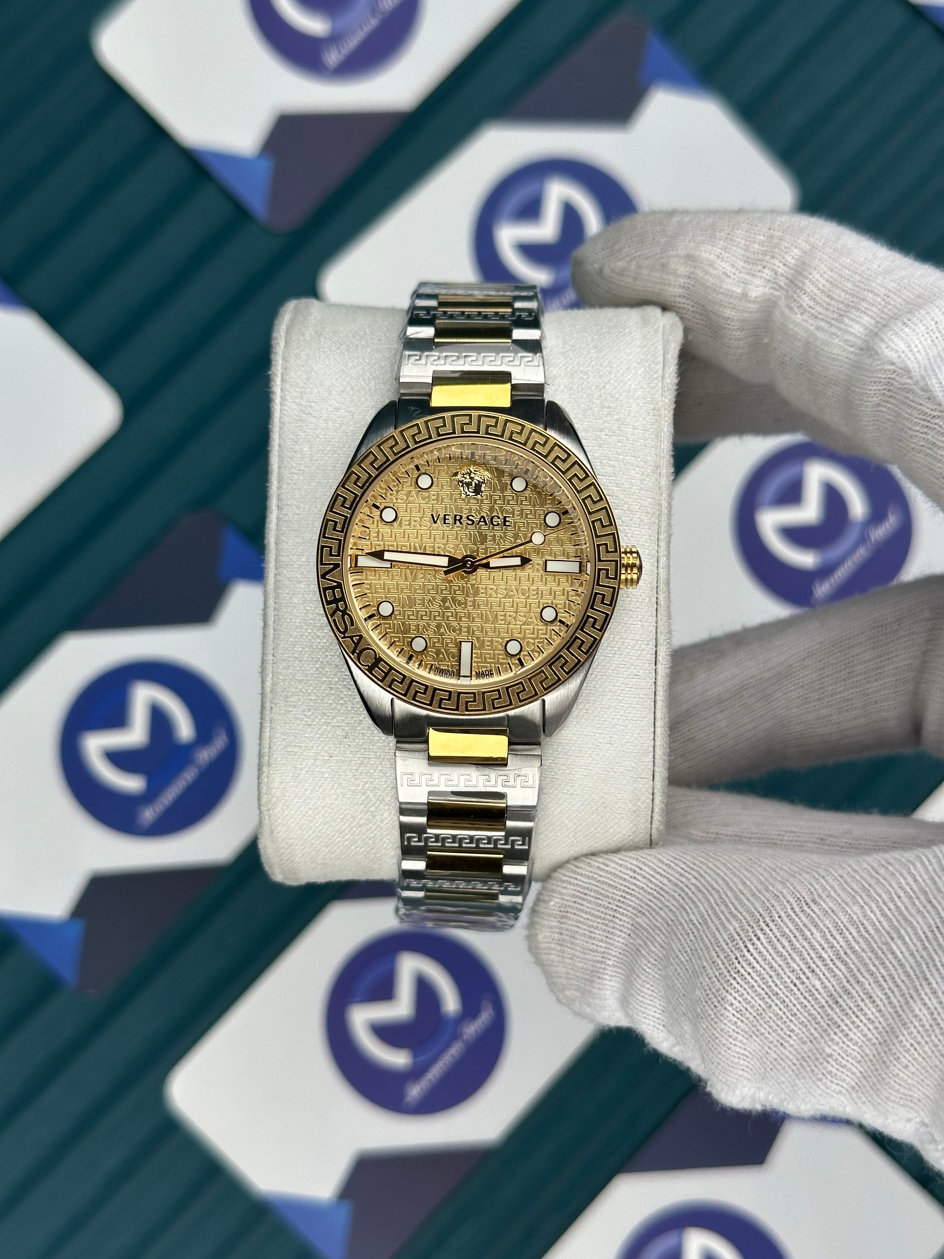 VERSACE 36 GOLD DESENLİ KADRAN GOLD-SILVER KORDON