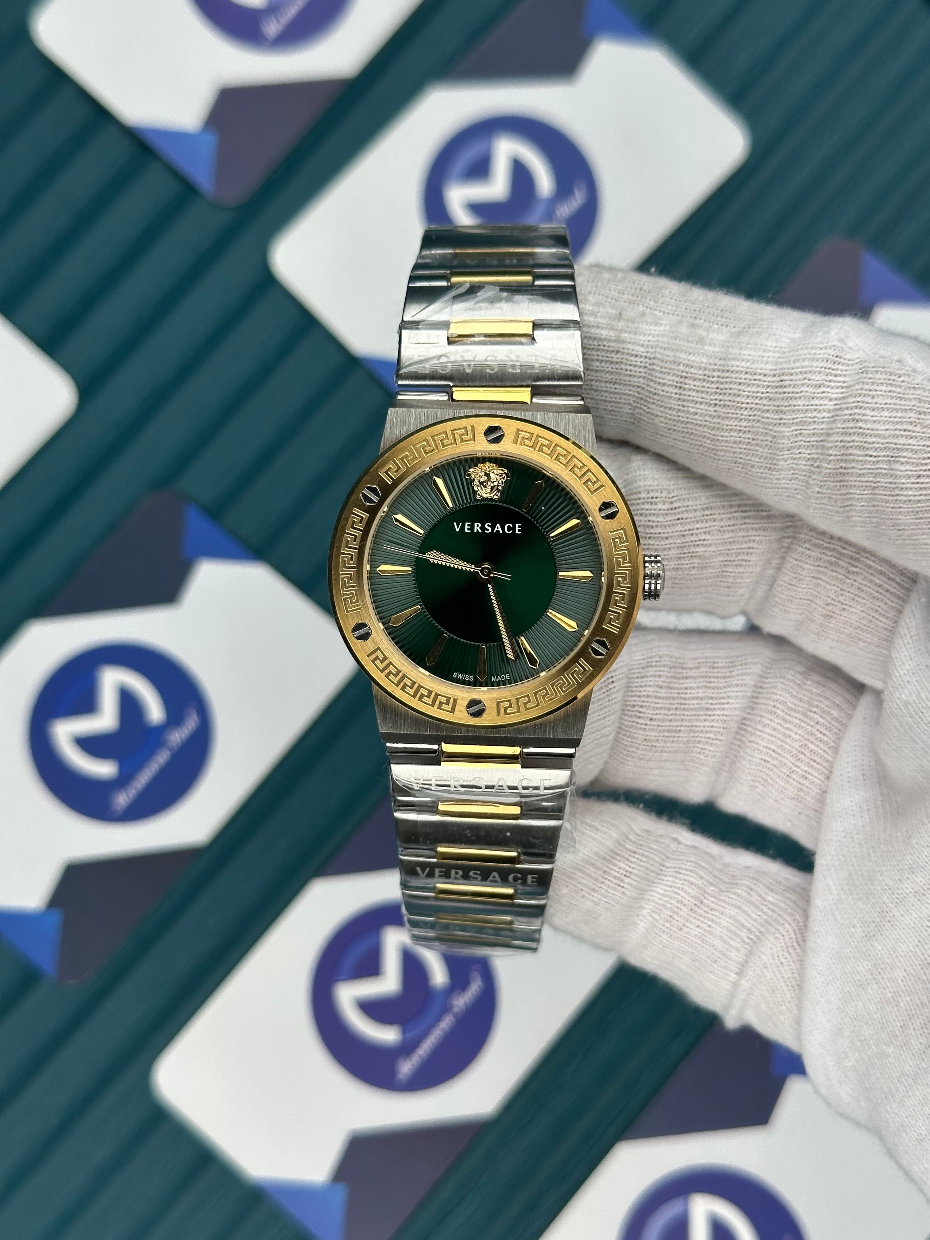 VERSACE 36 MM GREEN DIAL GOLD-SILVER