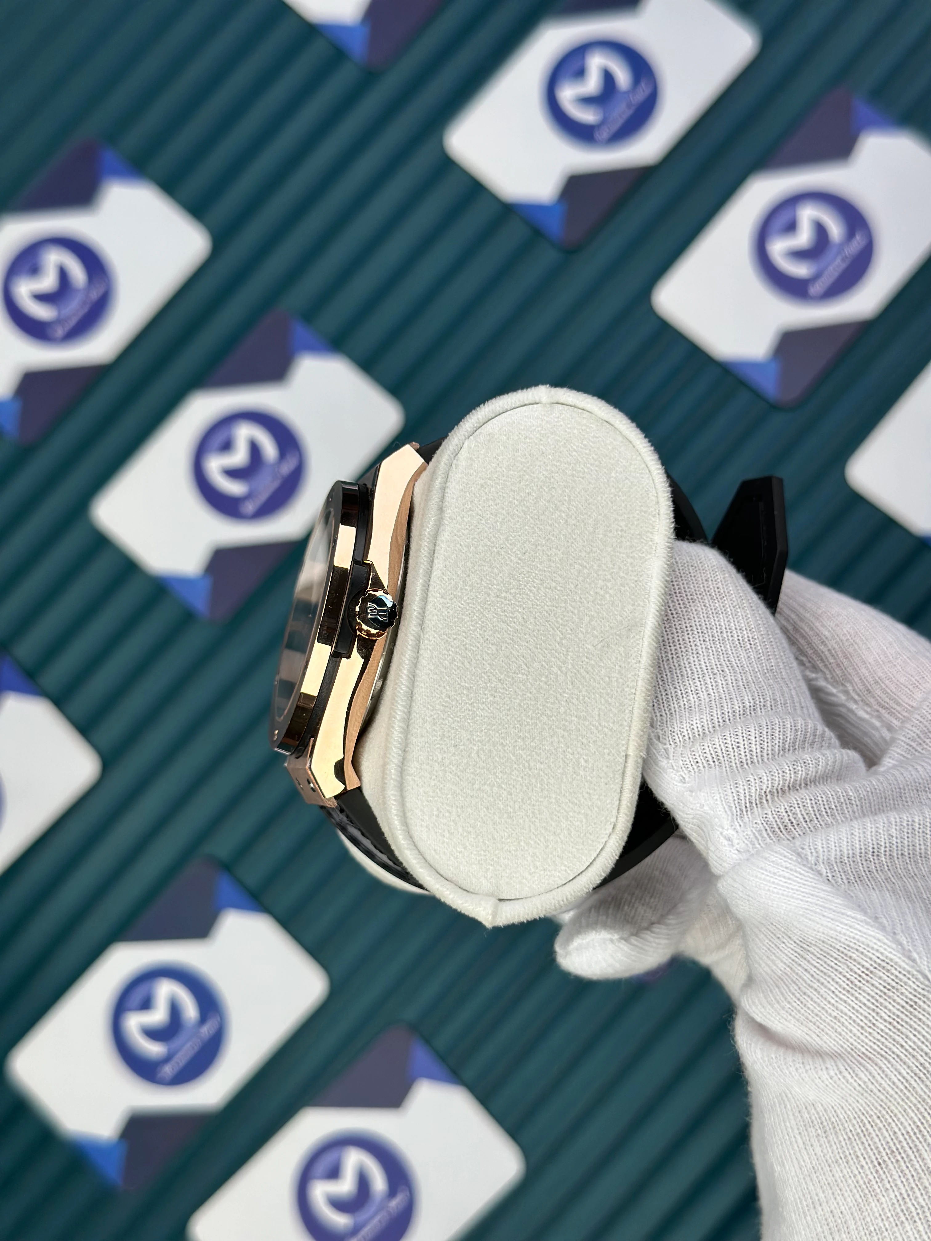 HUBLOT GENEVE AUTOMATIC VENDOME BLACK DIAL ROSE CASE BLACK LEATHER CORD 