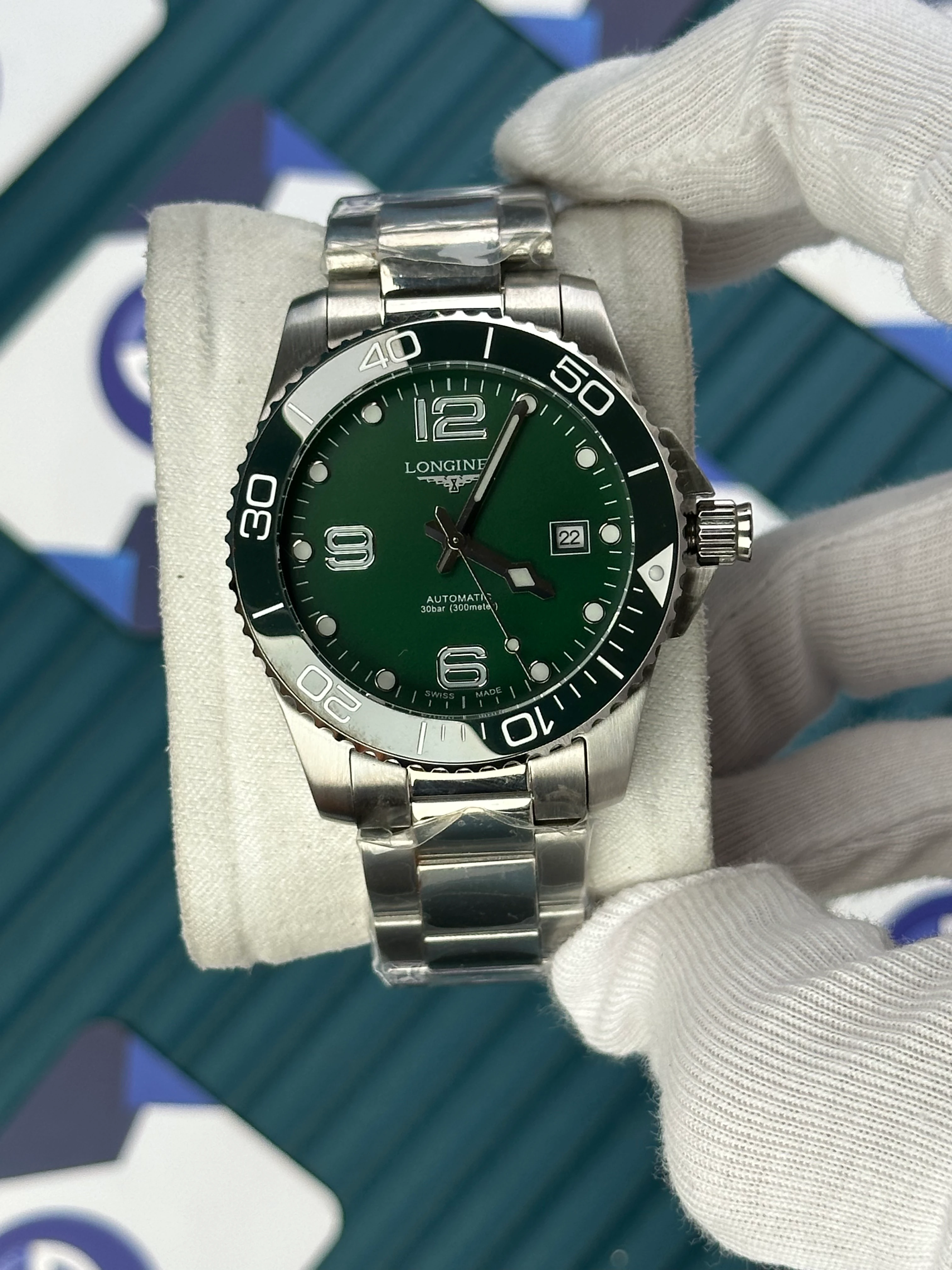 LONGINES HYDROCONQUEST AUTOMATIC GREEN DIAL SILVER 
