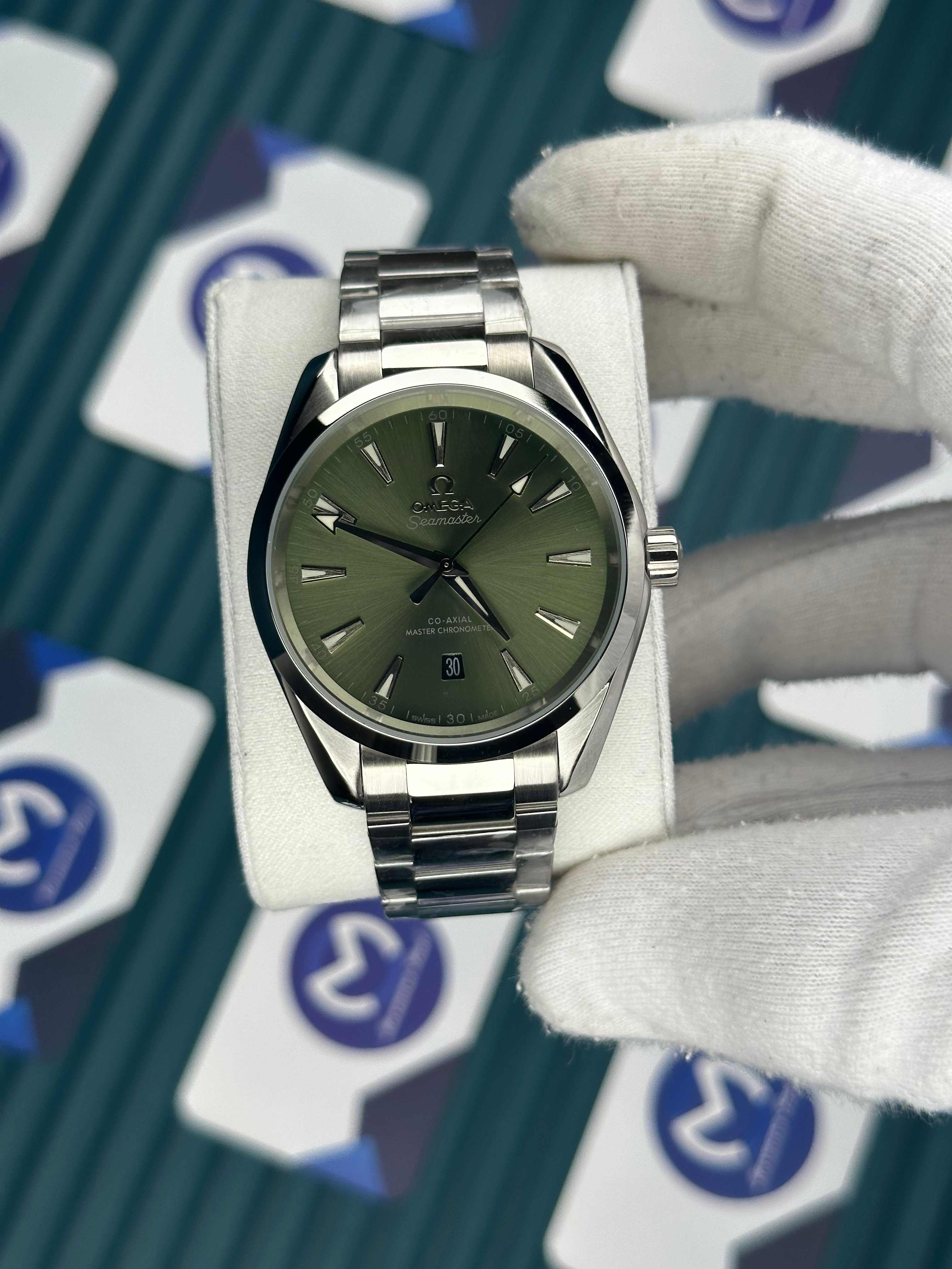 Omega Seamaster Aqua Terra Otomatik Yeşil Kadran