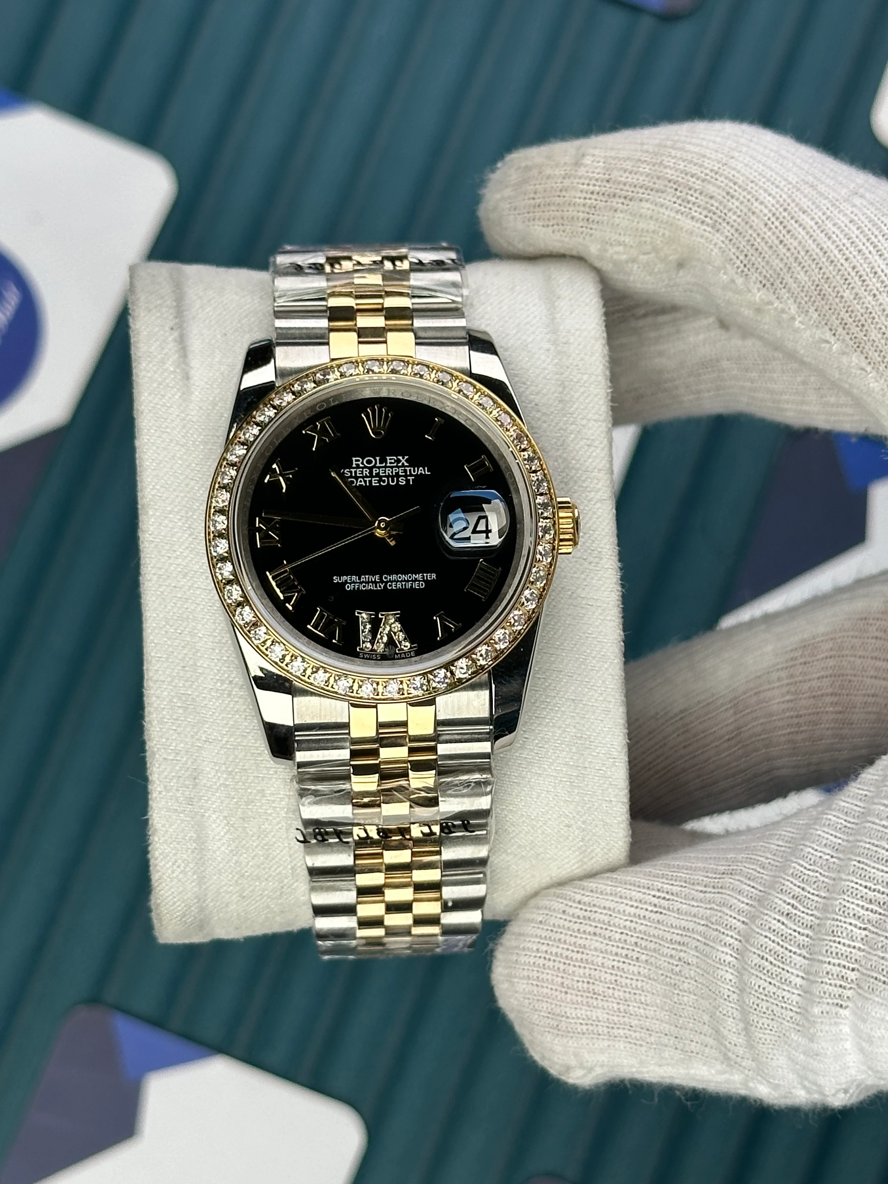 ROLEX 36 MM DATEJUST BLACK DIAL ROMA DIAMOND INDEX DIAMOND BEZEL GOLD-SILVER JUBILE