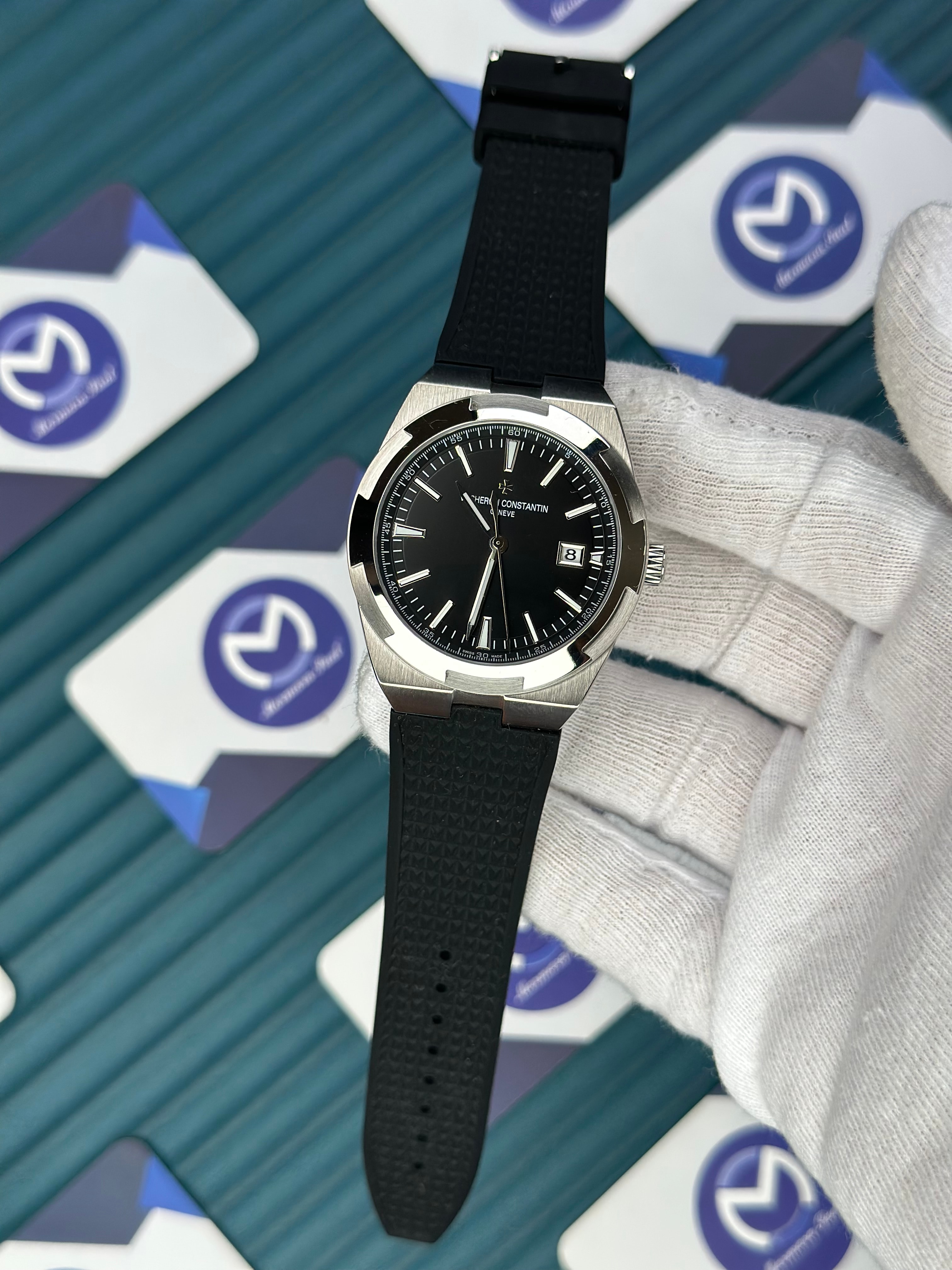 VACHERON CONSTANTIN BLACK DIAL SILVER CASE OVERSEAS BLACK RUBBER