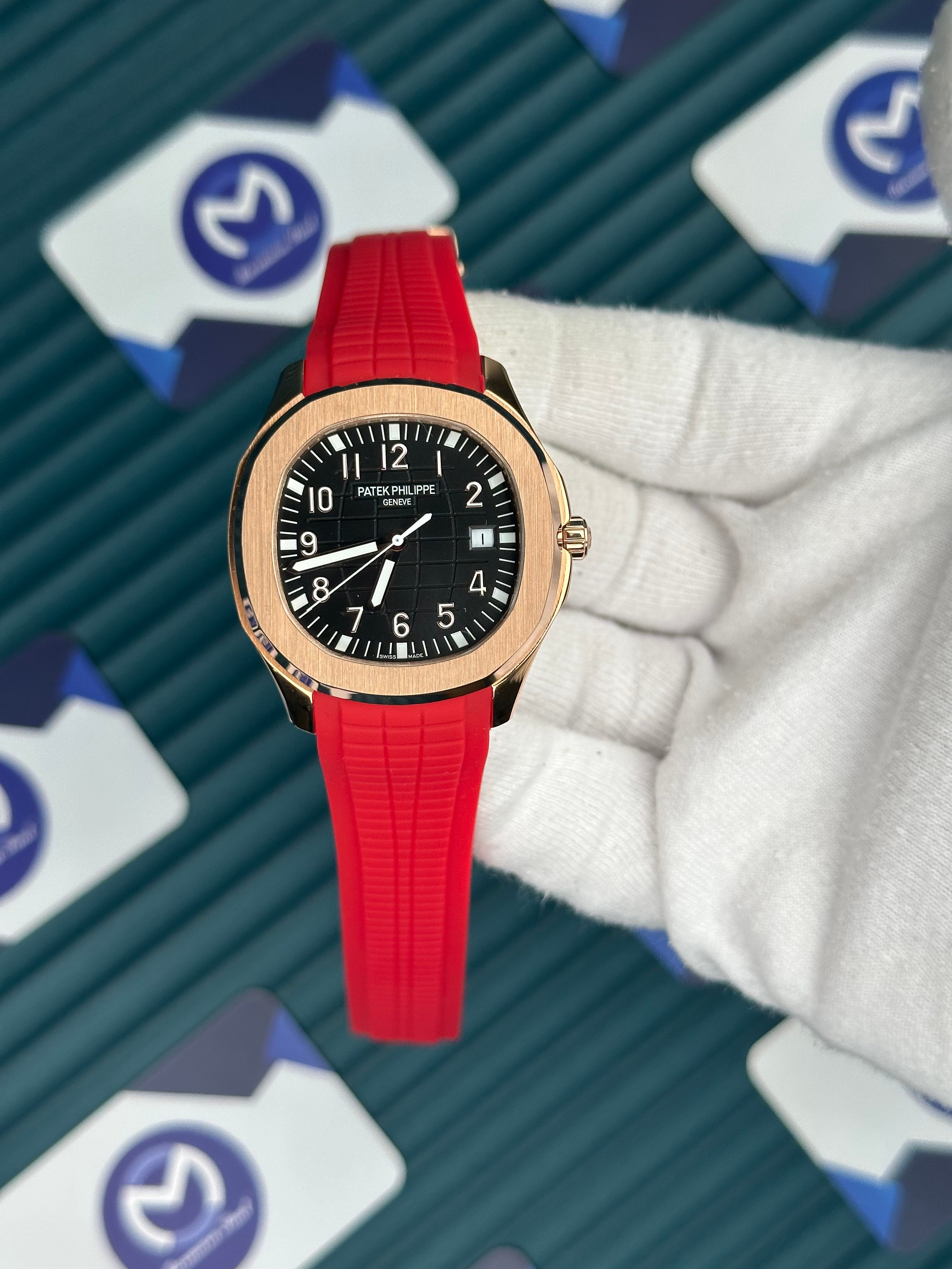 Patek Philippe Aquanaut Kırmızı Kordon Siyah Kadran Rose Kasa