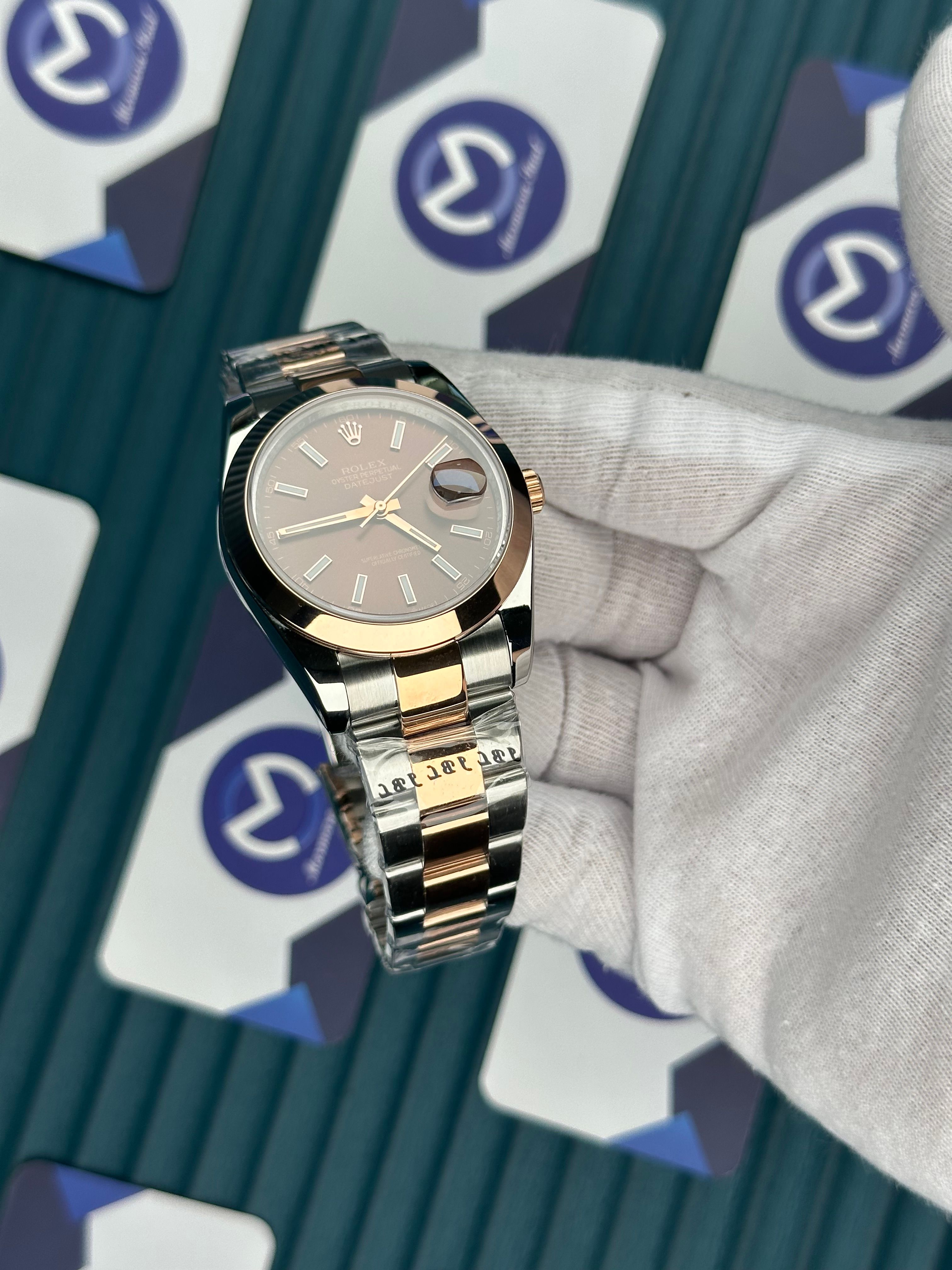 ROLEX DATEJUST CHOCOLATE OVAL BEZEL ROSESILVER OYSTER