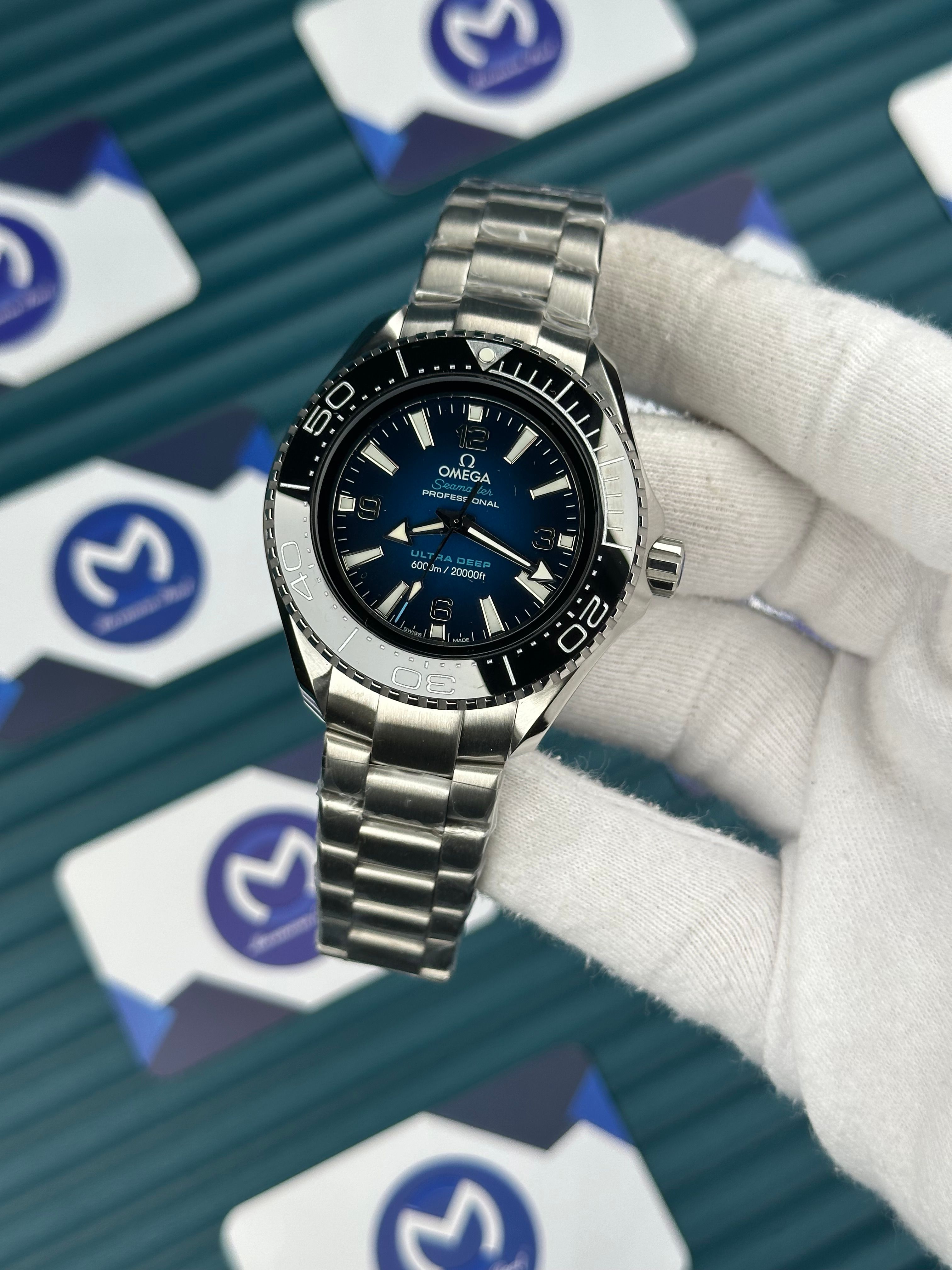 Omega Seamaster Ultra Deep Siyah Bezel Mavi Kadran