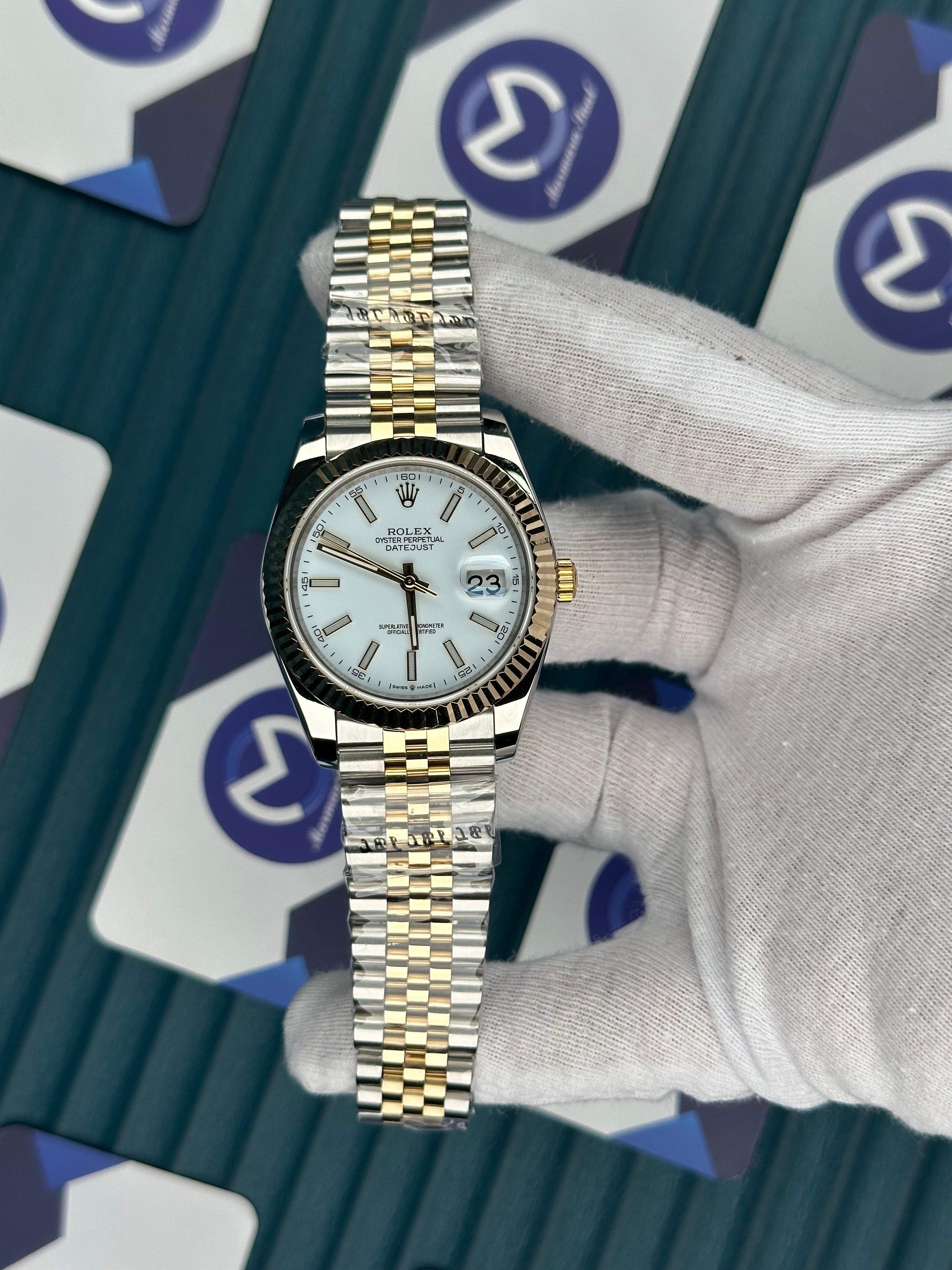 ROLEX DATEJUST WHITE DIAL GOLD-SILVER JUBILE