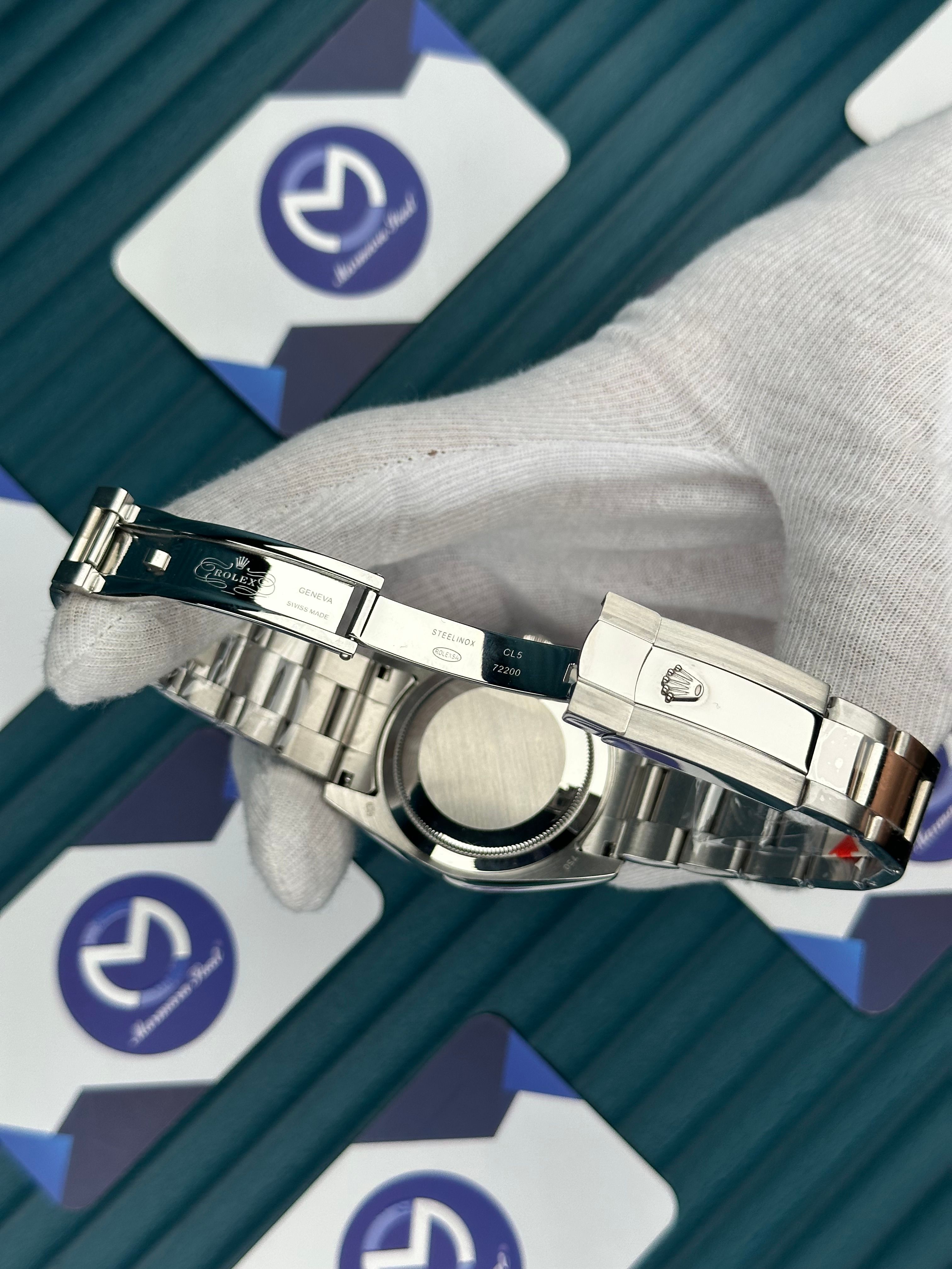 ROLEX DATEJUST WHITE DIAL SILVER OYSTER