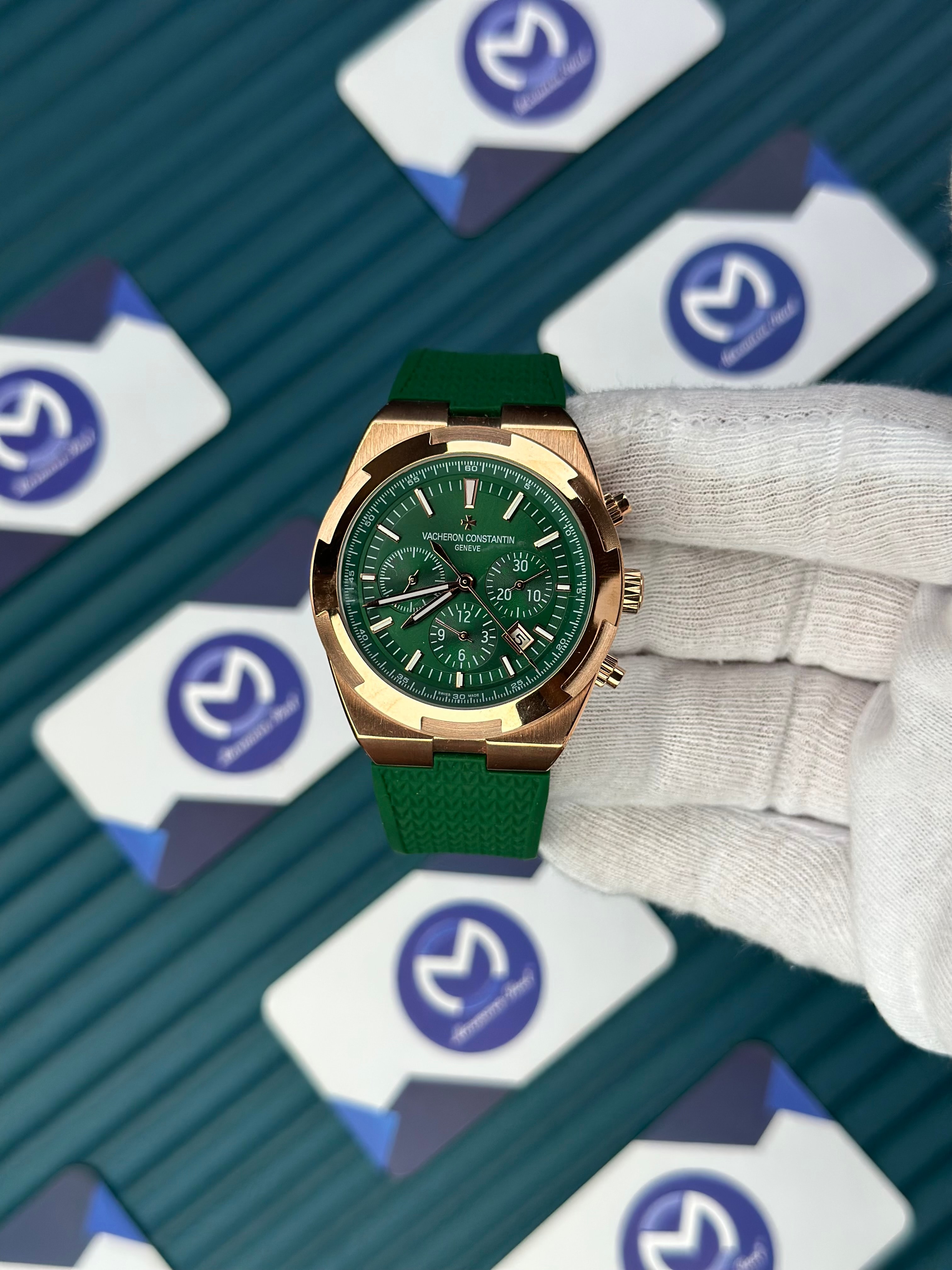 VACHERON CONSTANTIN GREEN DIAL ROSE CASE CHRONOGRAPH OVERSEAS GREEN RUBBER