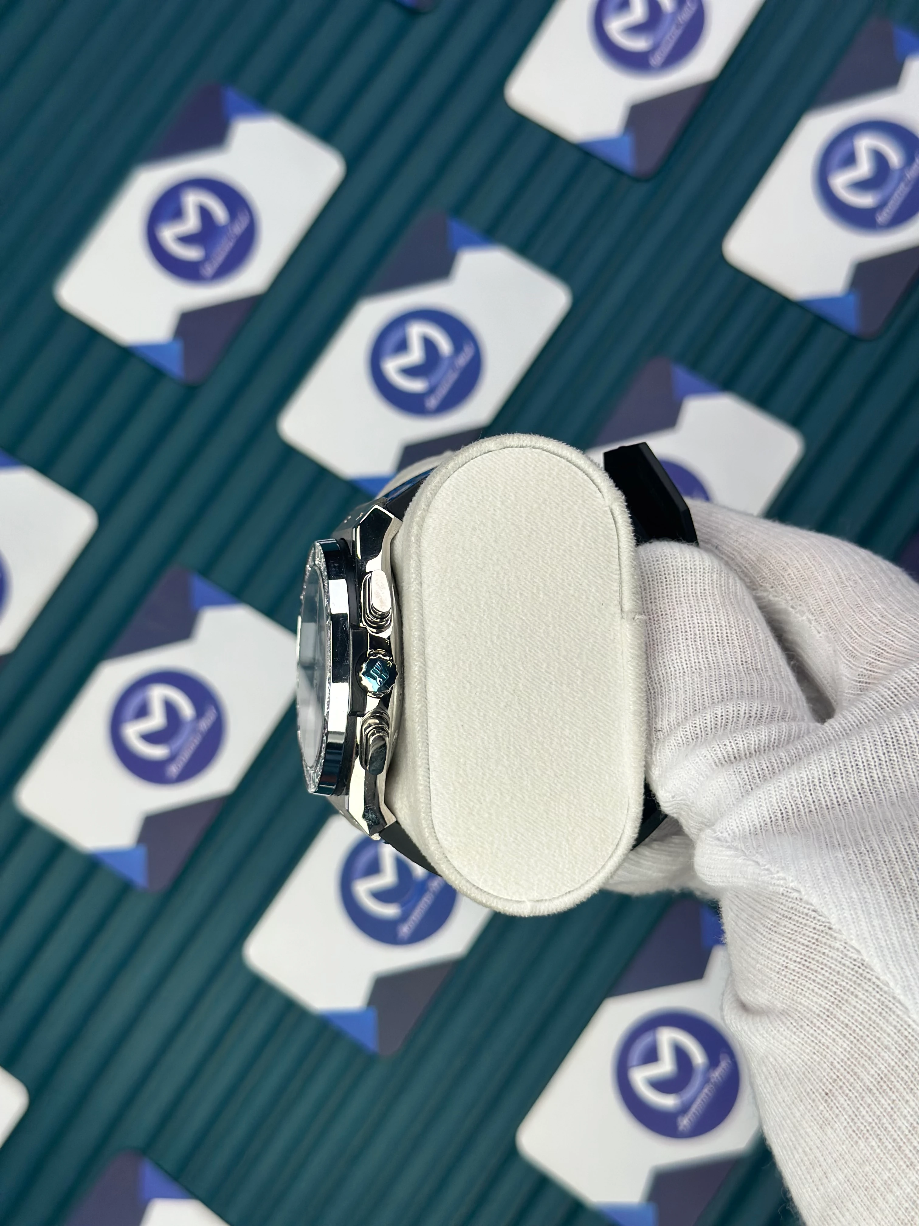 HUBLOT AUTOMATIC BLUE CHRONOGRAPH DIAL DIAMOND BEZEL SILVER CASE BLUE LEATHER CORD 