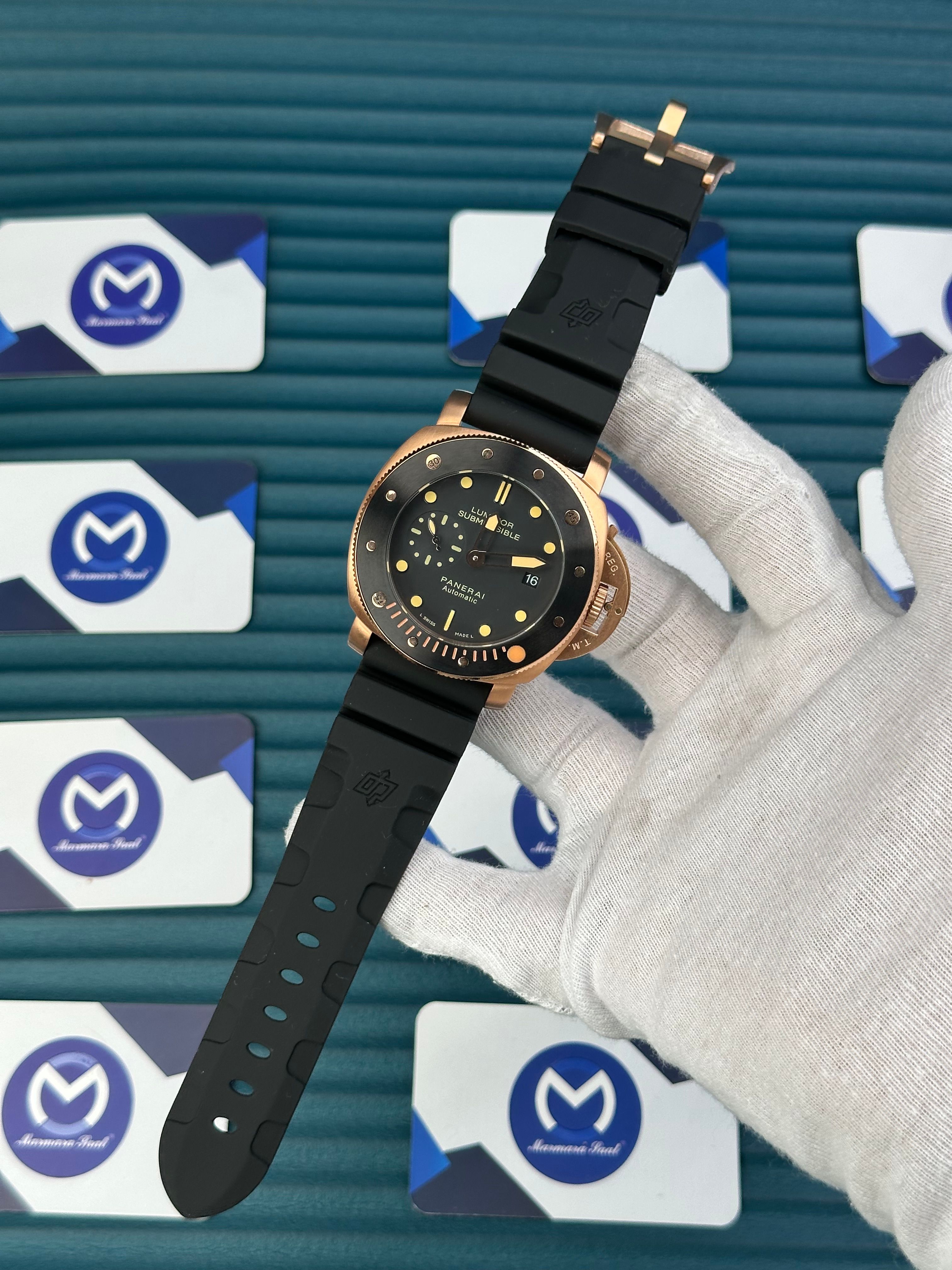 LUMINOR SUBMERSIBLE PANERAI AUTOMATIC BLACK DIAL ROSE CASE BLACK DIAL
