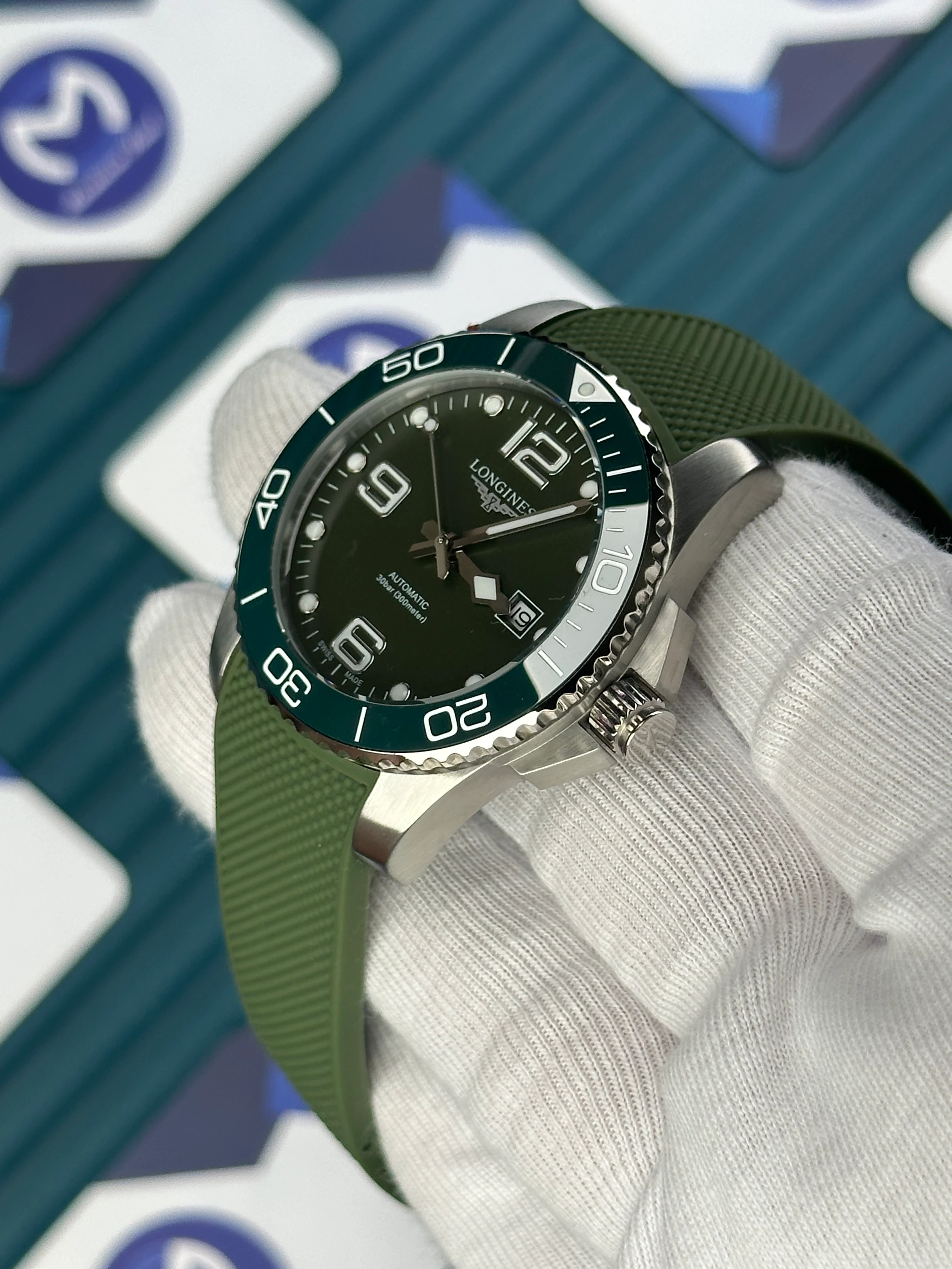 LONGINES HYDROCONQUEST AUTOMATIC GREEN DIAL GREEN RUBBER