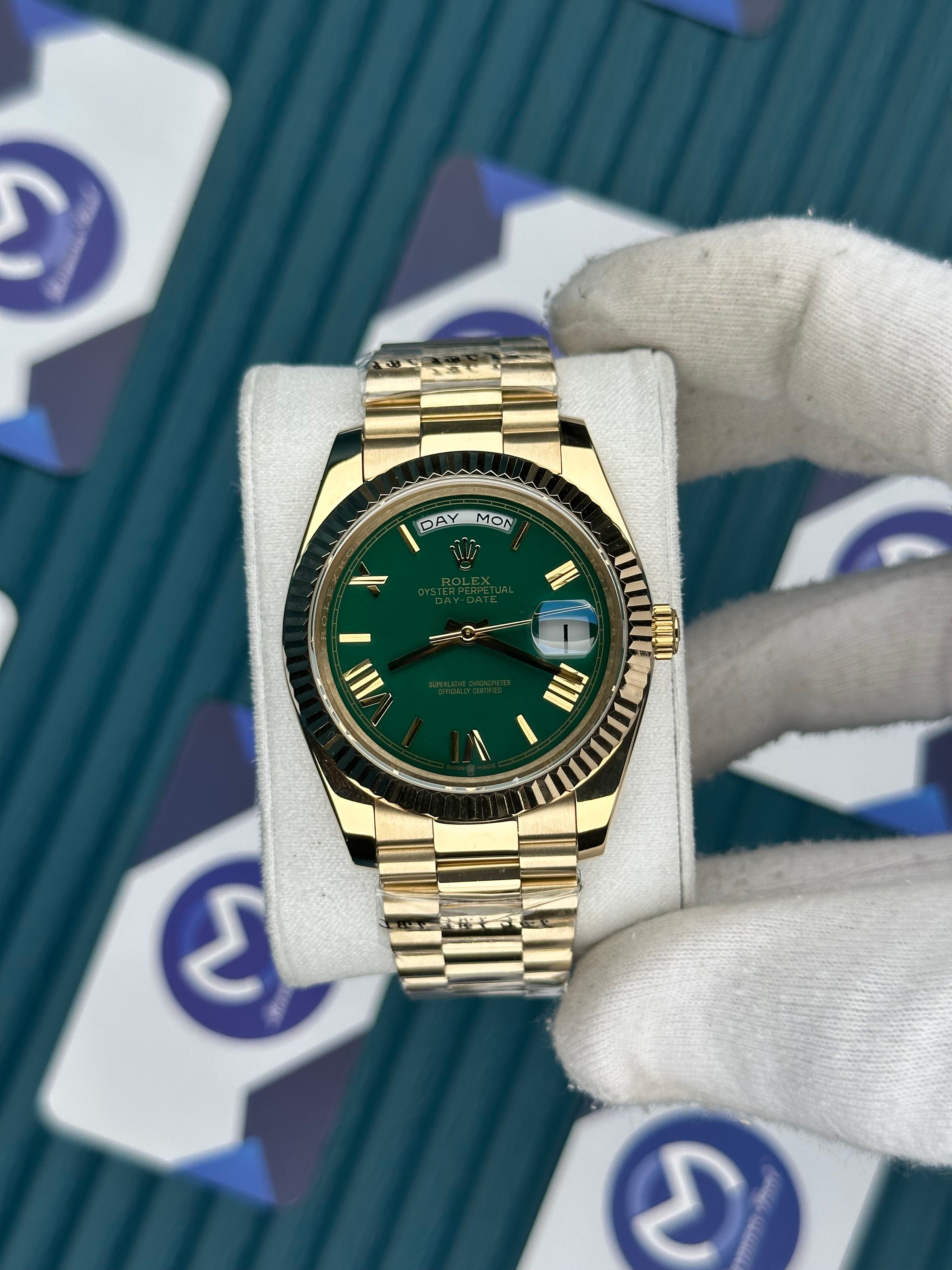 ROLEX DAY-DATE GREEN DIAL ROMA INDEX GOLD PRESIDENT