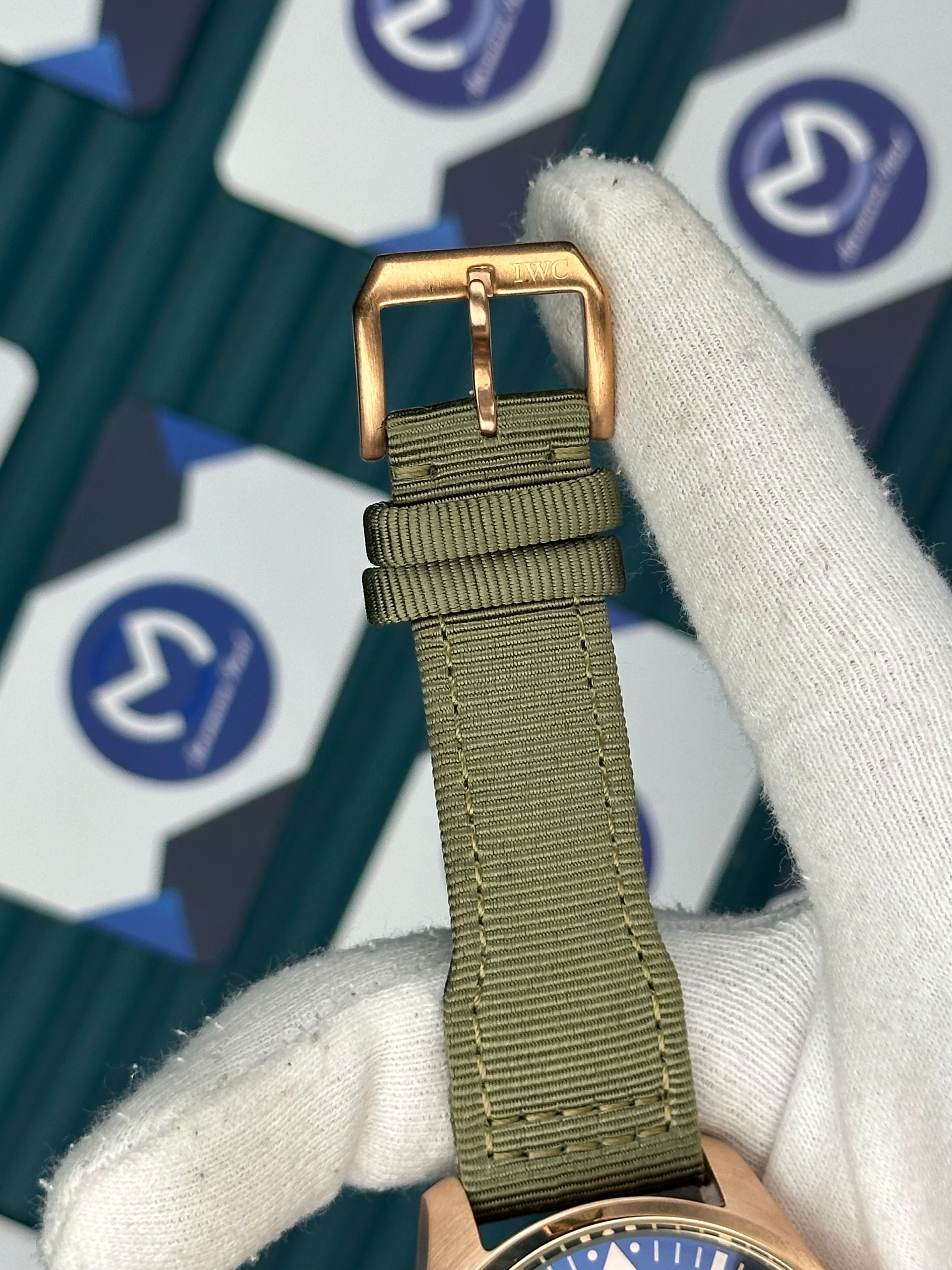 IWC Haki Yeşil Bez Kordon Rose Kasa Siyah Fonksiyonlu Kadran