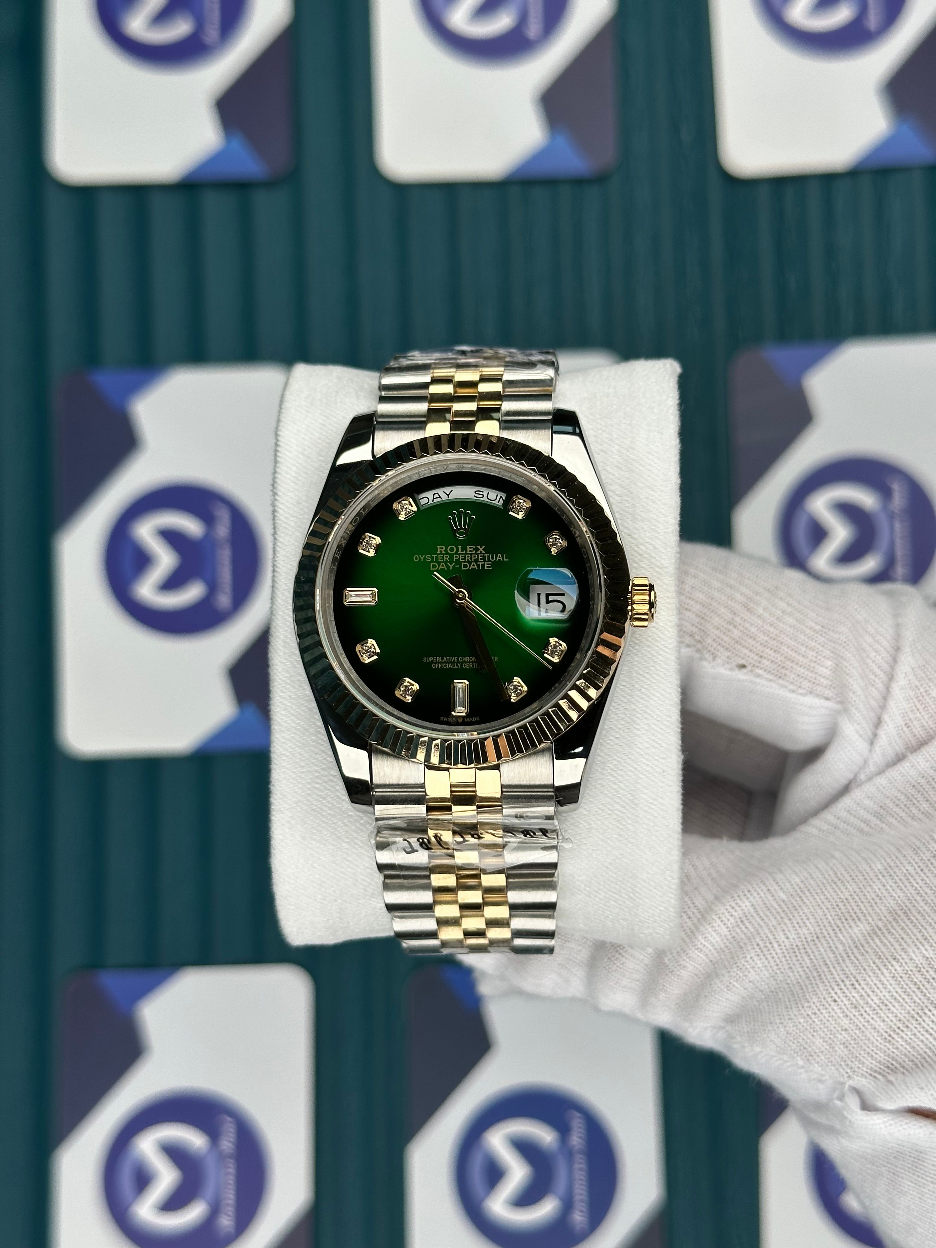 ROLEX DAY-DATE GREEN DIAL DIAMOND INDEX GOLD-SILVER JUBILE