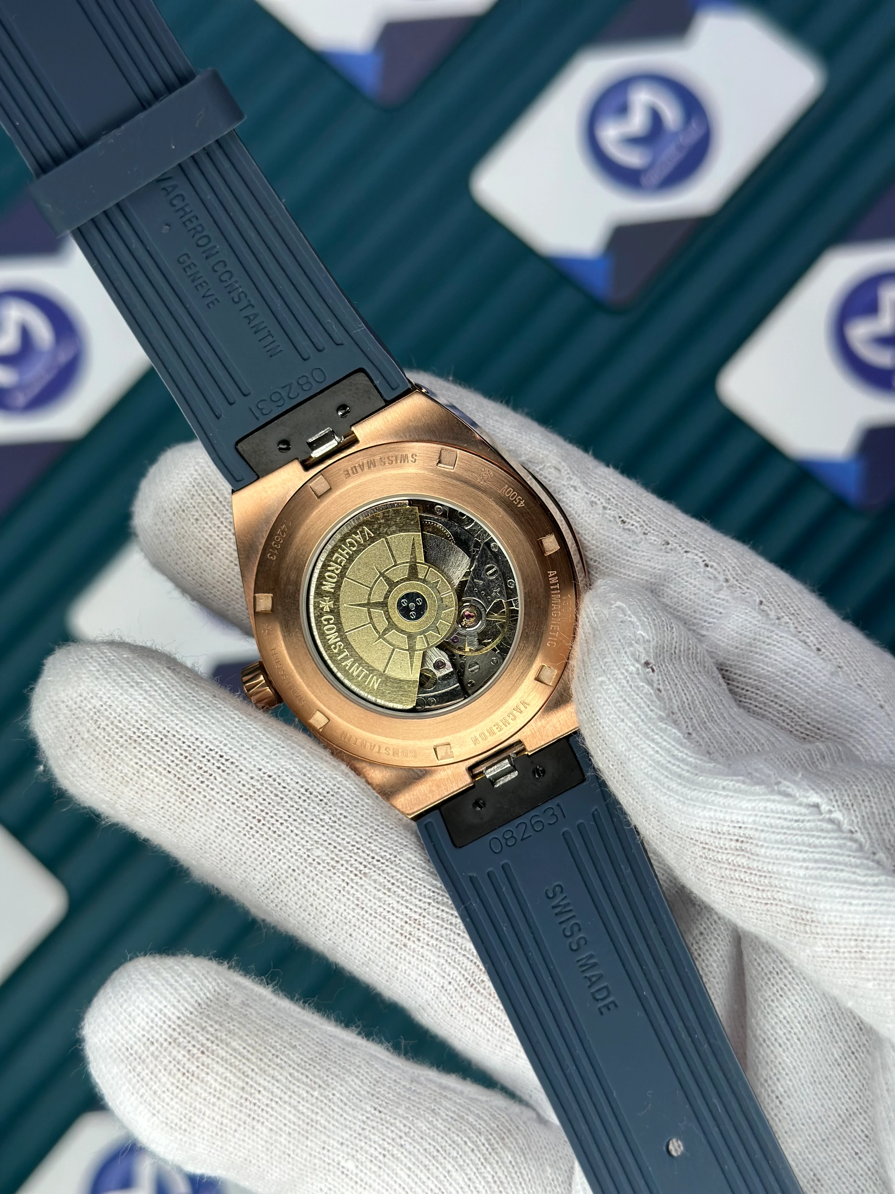 VACHERON CONSTANTIN BLUE DIAL ROSE CASE CHRONOGRAPH OVERSEAS NAVY BLUE RUBBER