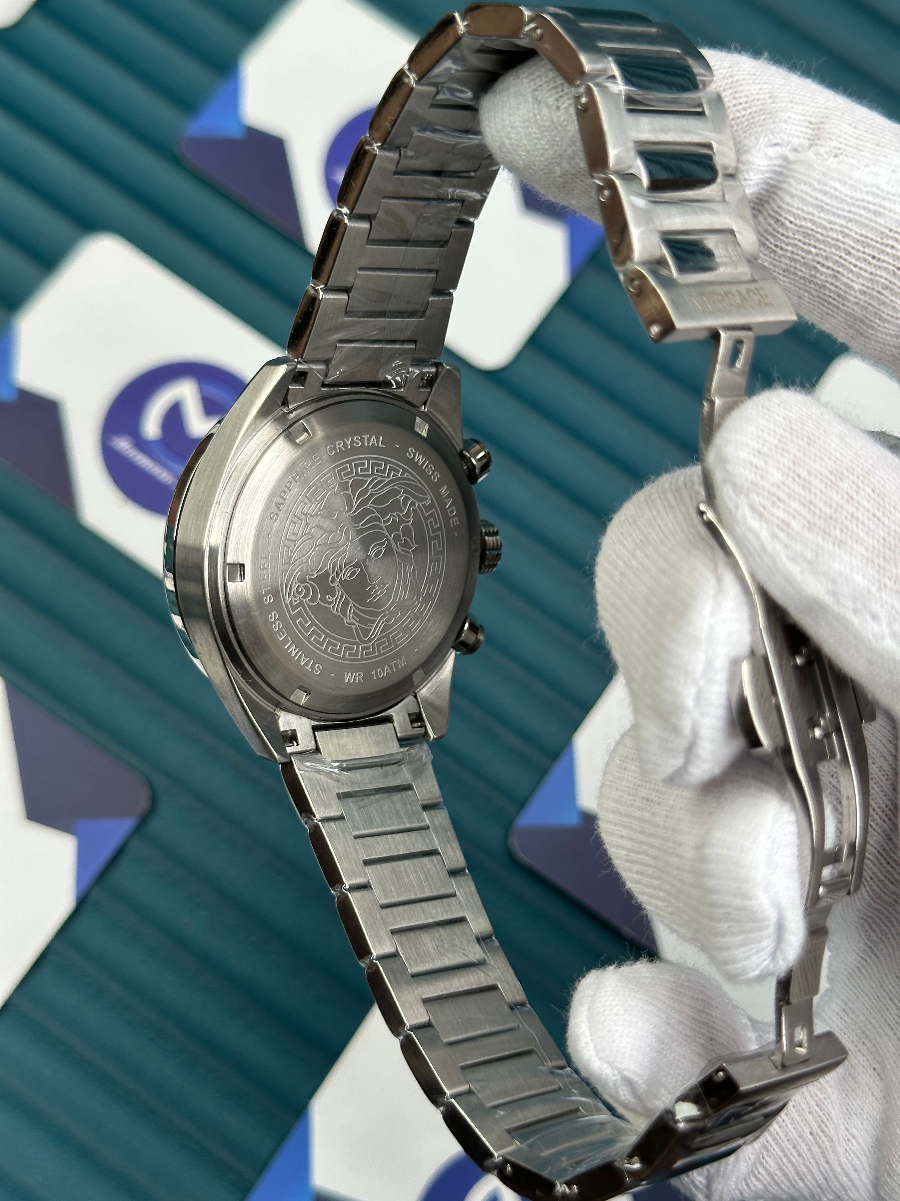 VERSACE BLUE DIAL CHRONOMOMETER NEW SEASON SILVER 