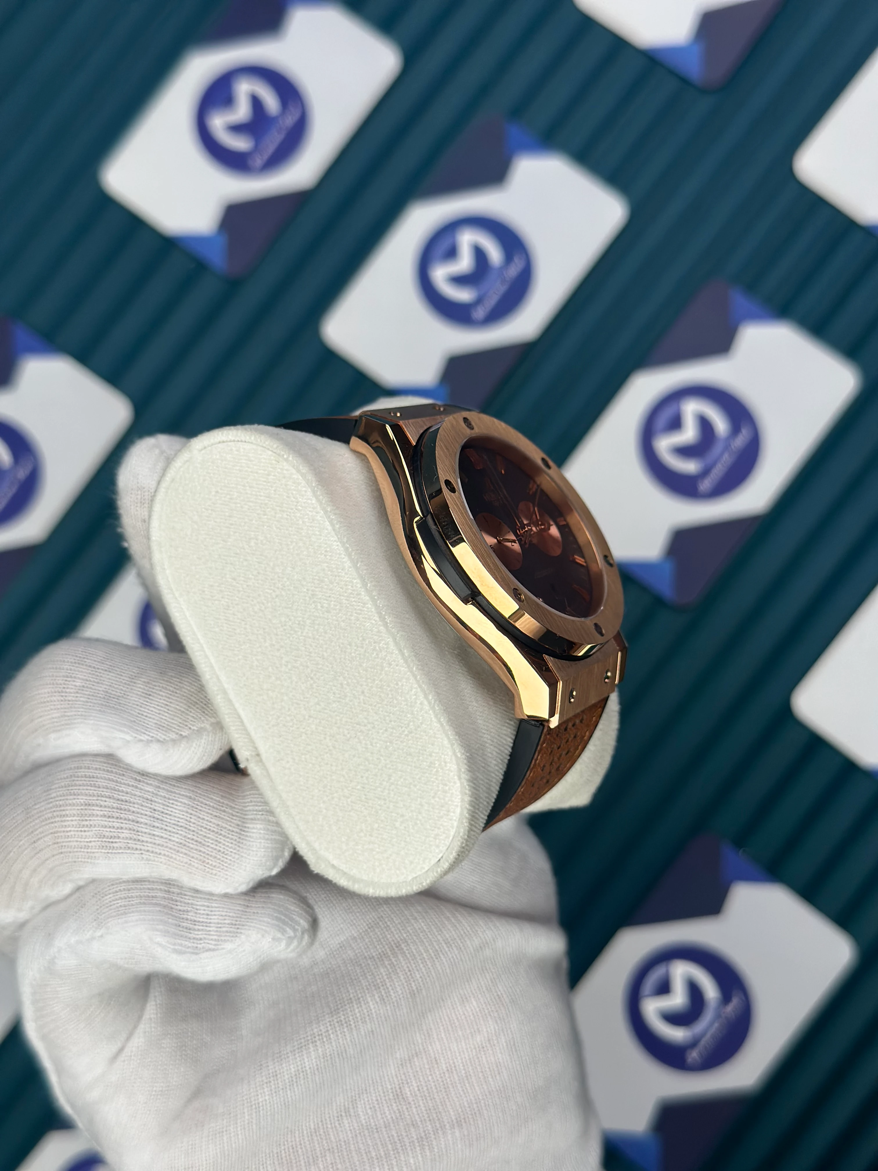 HUBLOT AUTOMATIC CLASSIC FUSHION VENDOME BLACK DIAL CHRONOGRAPH BEIGE LEATHER CORD 