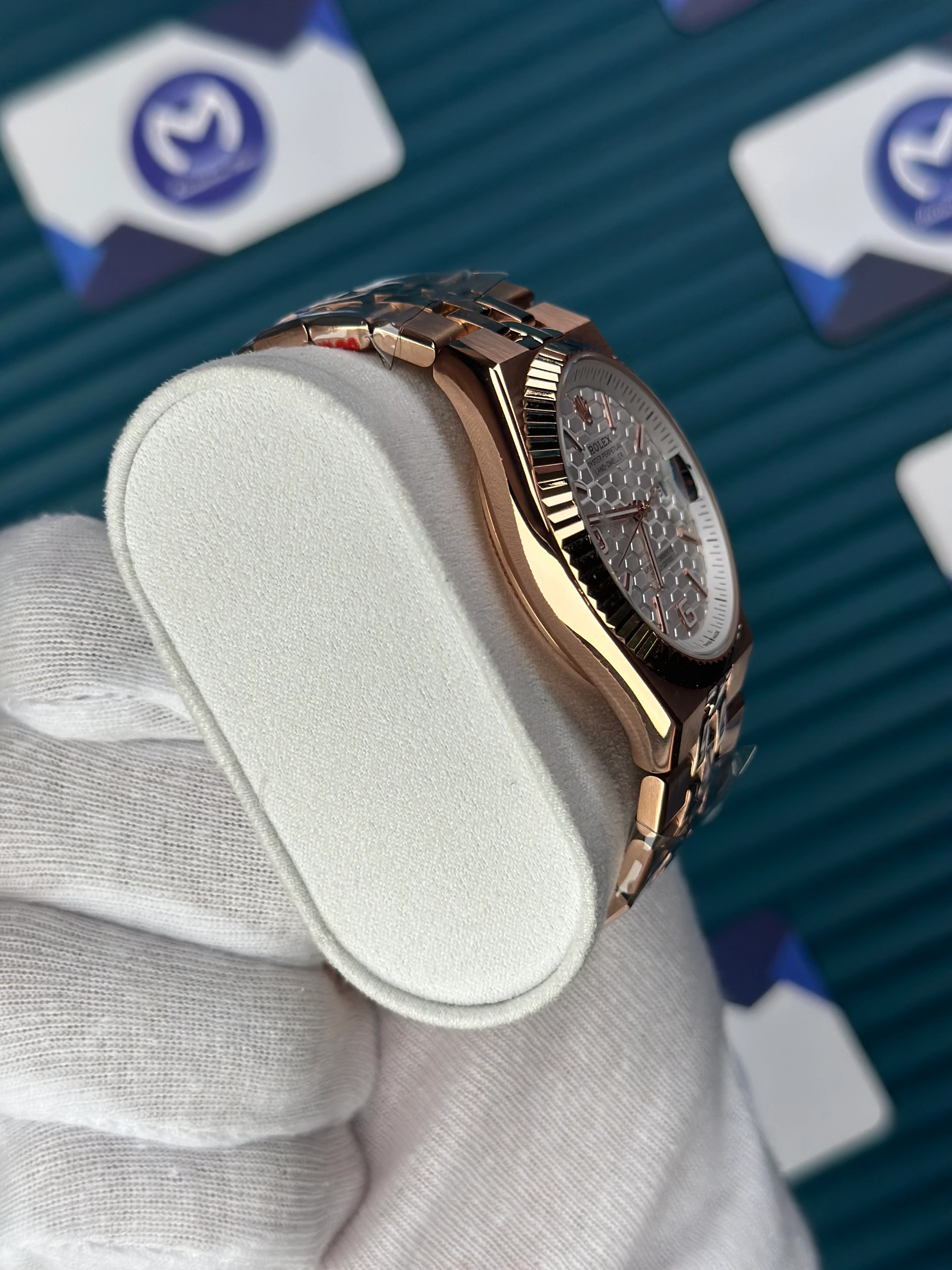 ROLEX LAND DWELLER WHITE DIAL ROSE OYSTERSTEEL