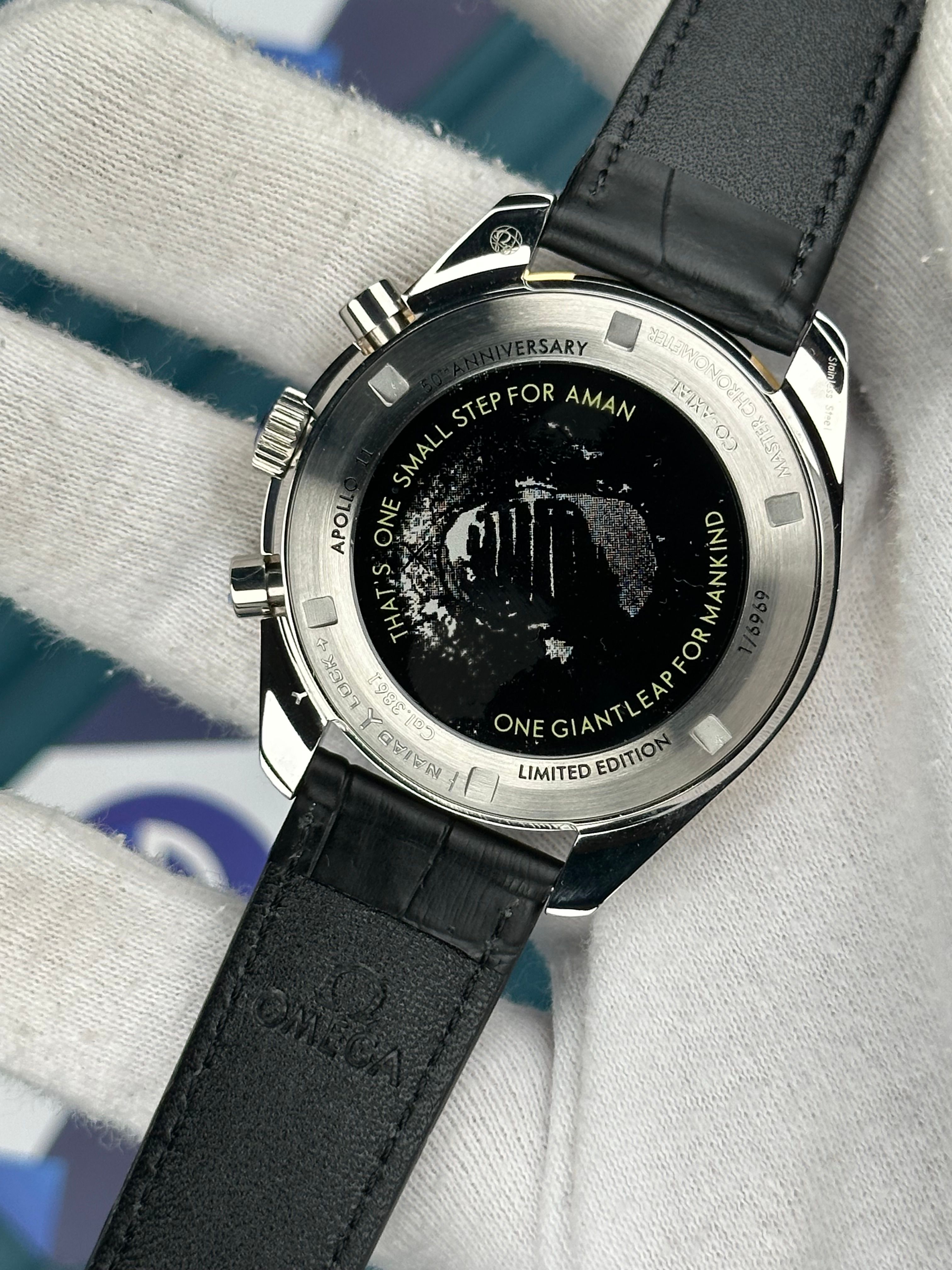 Omega Eyes On The Moon Siyah Deri Kordon