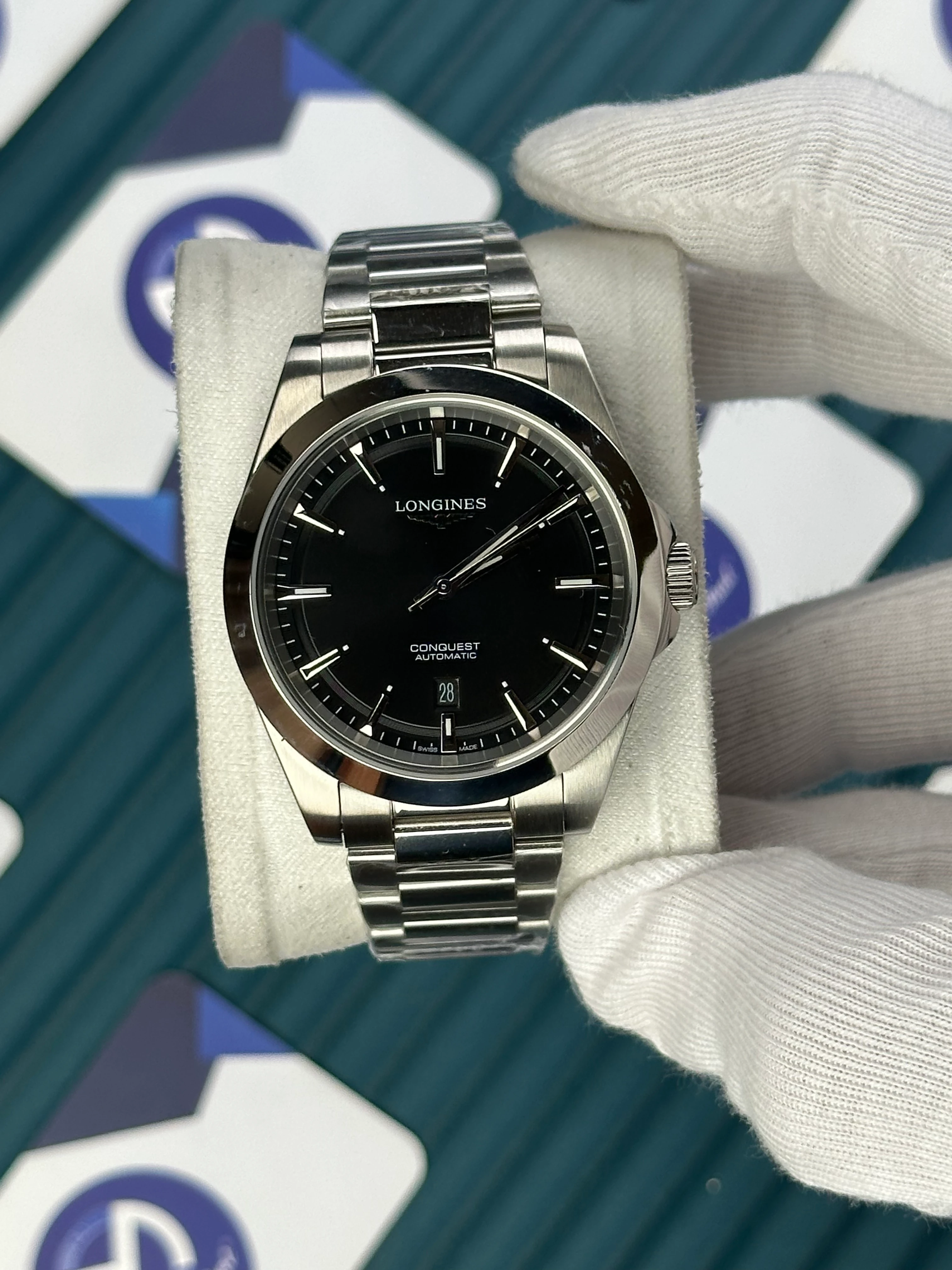 LONGINES CONQUEST AUTOMATIC BLACK DIAL SILVER 