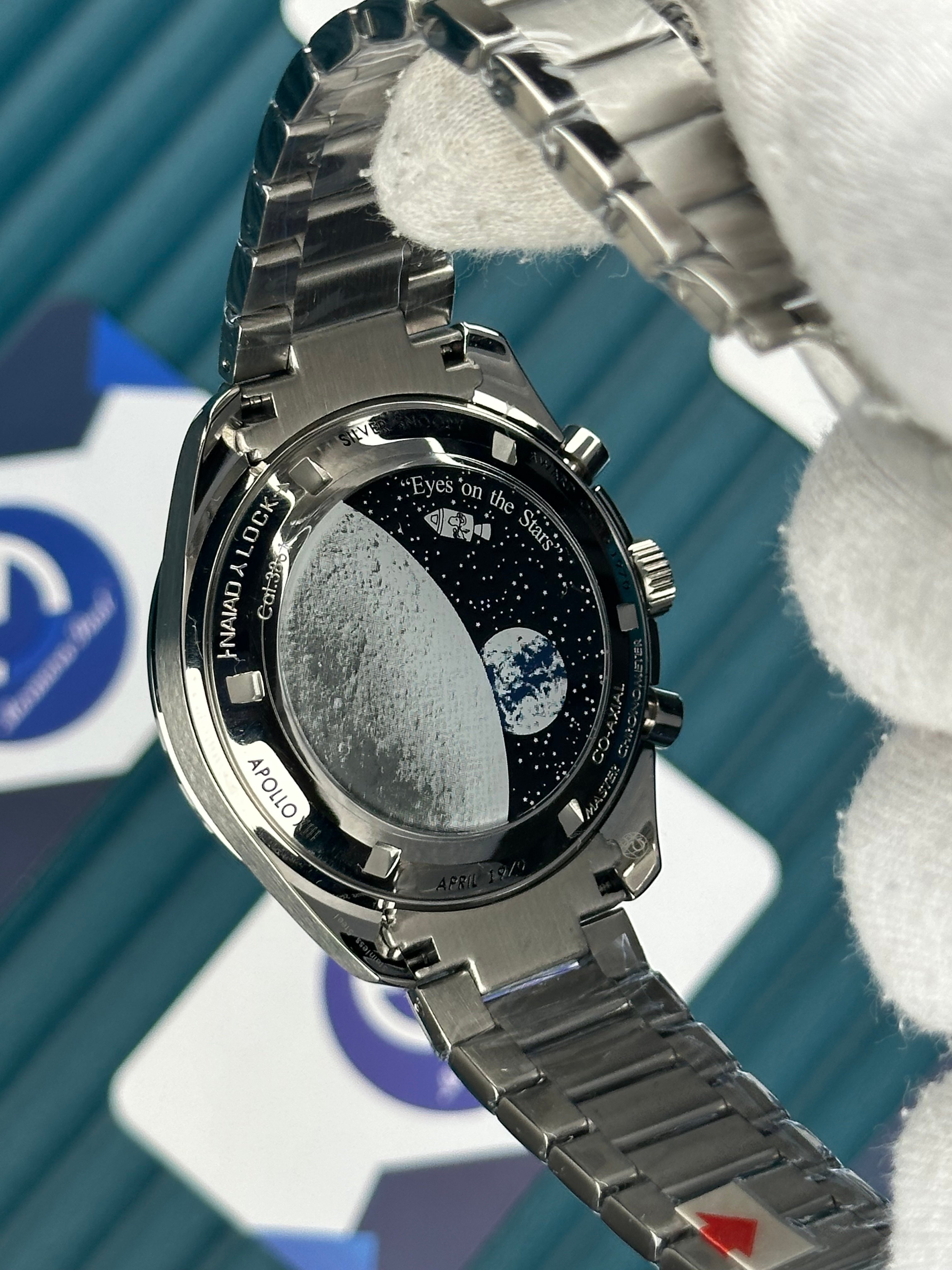 Omega Speedmaster Apollo Snoopy Siyah Bezel