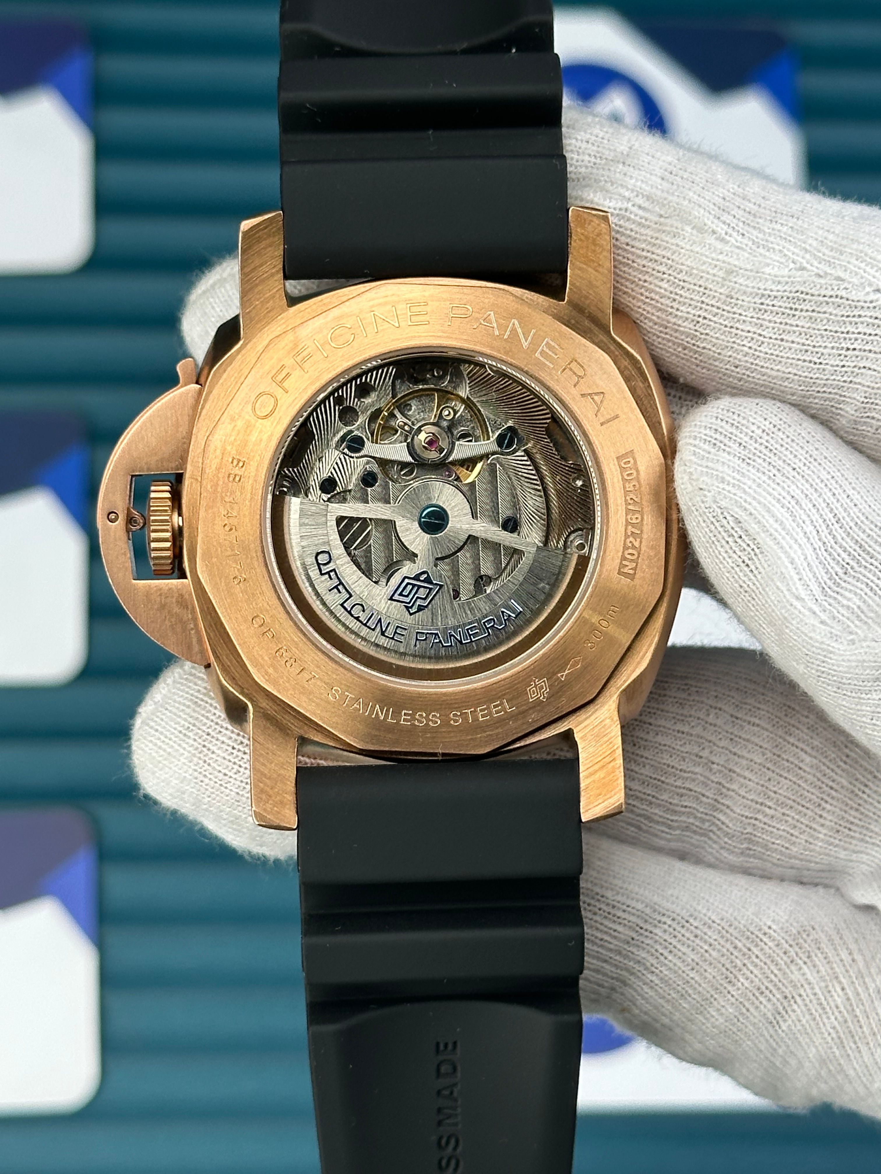 LUMINOR SUBMERSIBLE PANERAI AUTOMATIC BLUE DIAL ROSE CAE BLACK RUBBER