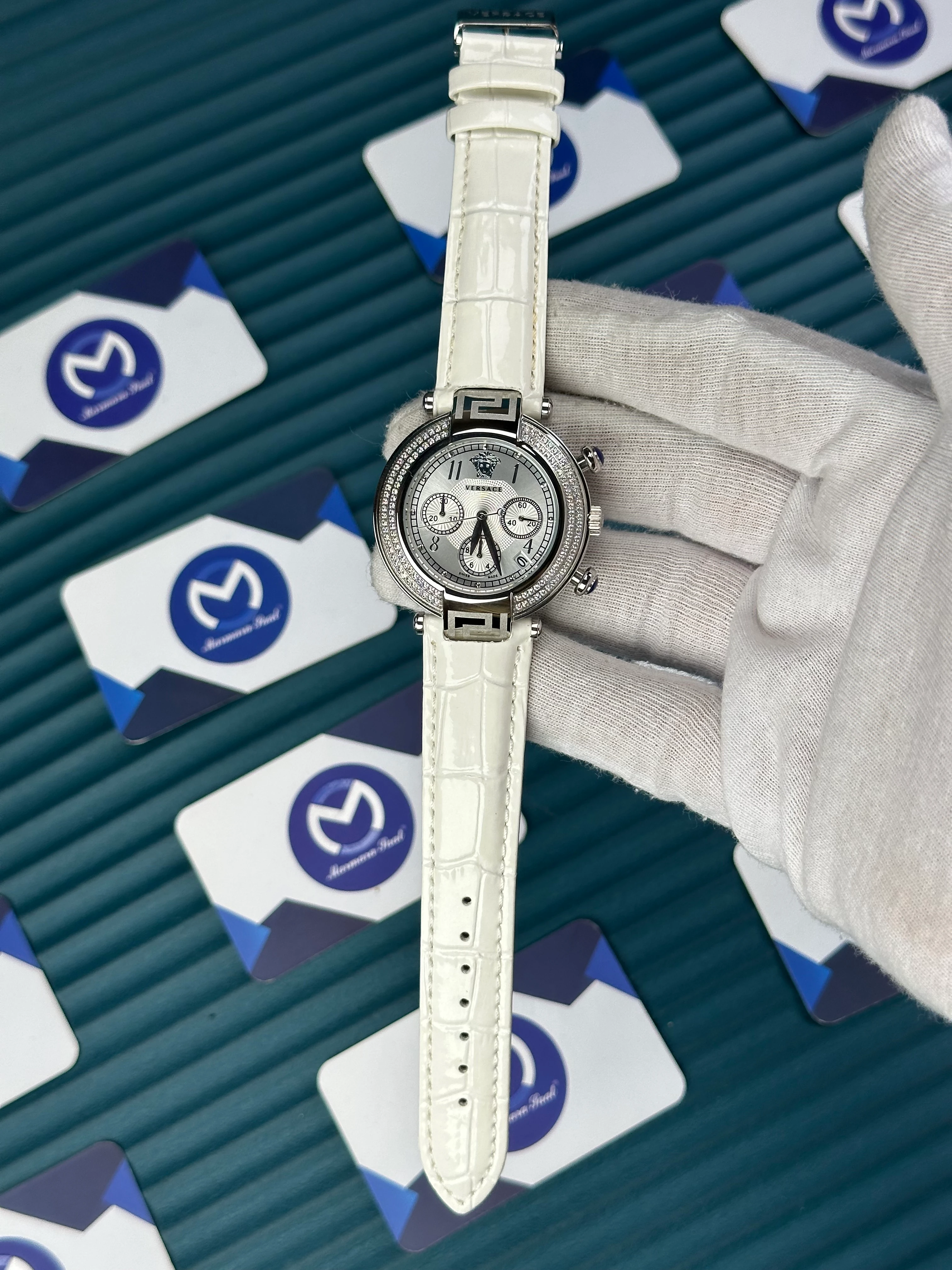 VERSACE 38 WHITE DIAL DIAMOND BEZEL SILVER CASE CHRONOGRAPH WHITE LEATHER CORD