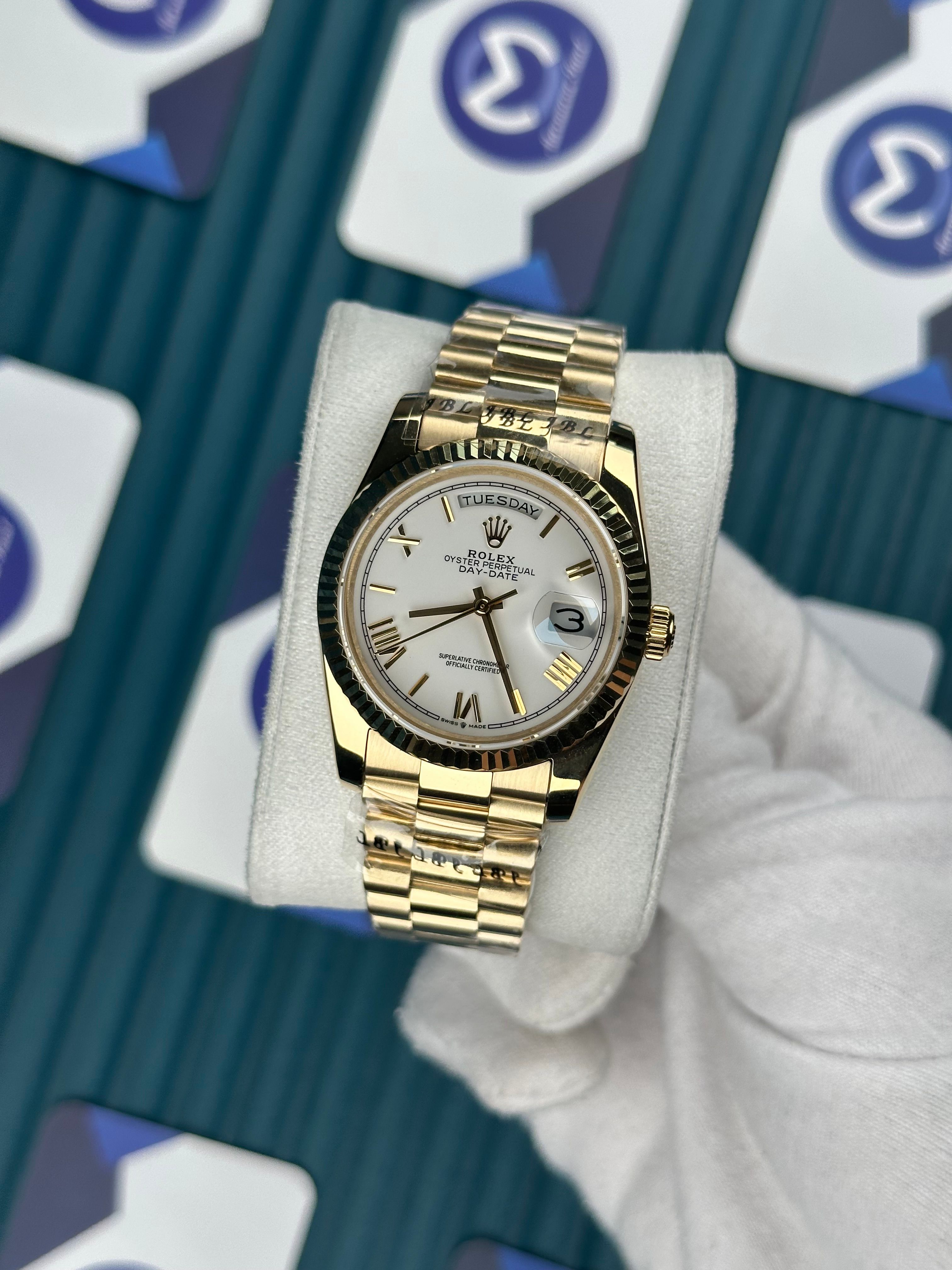 ROLEX 36 DAYDATE BEYAZ KADRAN GOLD PRESIDENT 